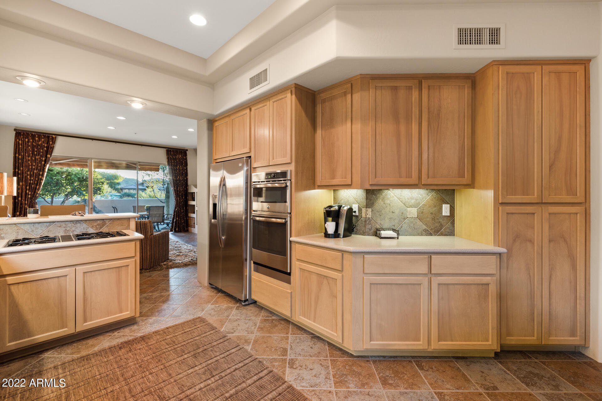 11171 E DESERT VISTA Drive