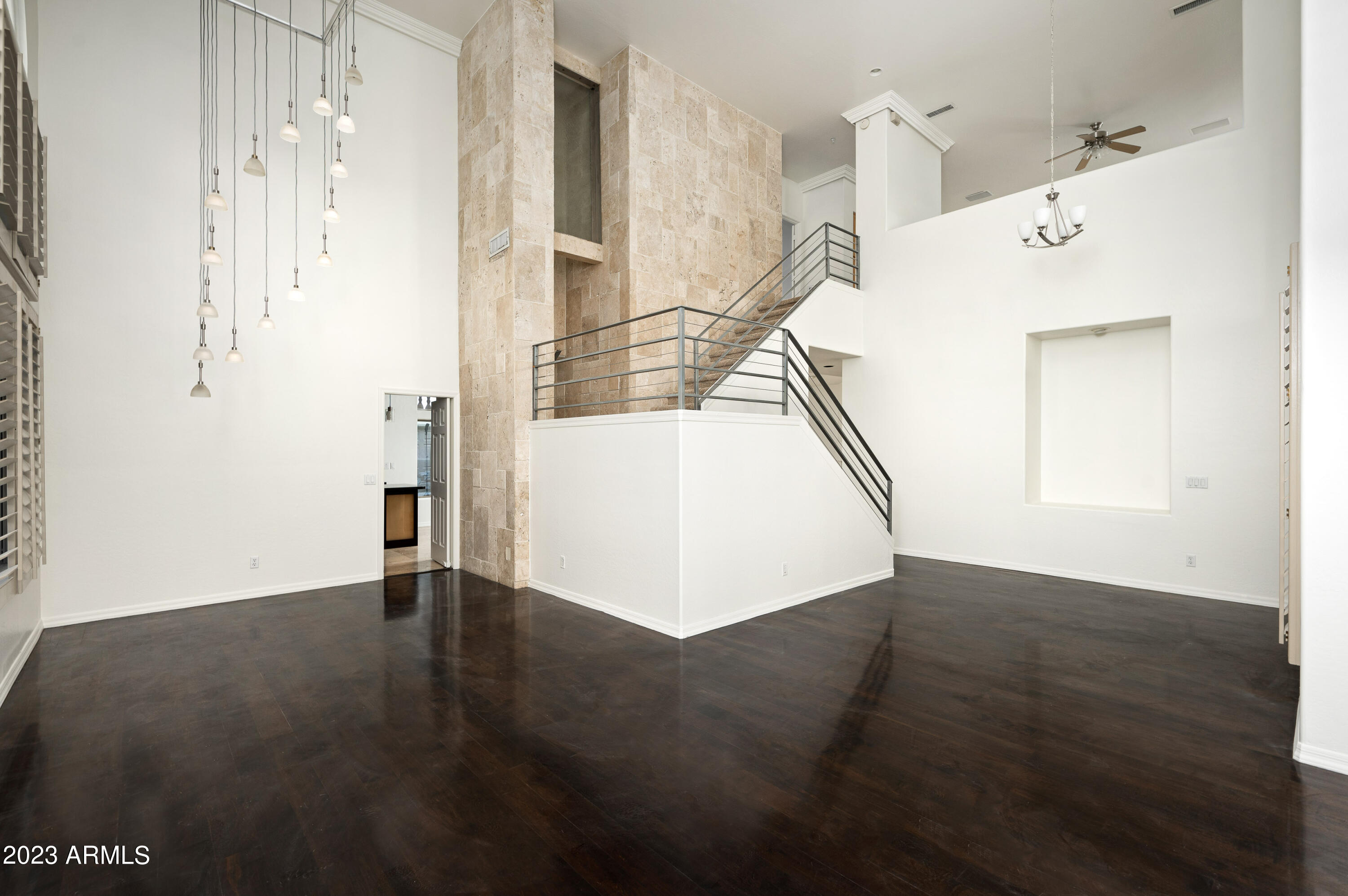 11440 E SWEETWATER Avenue