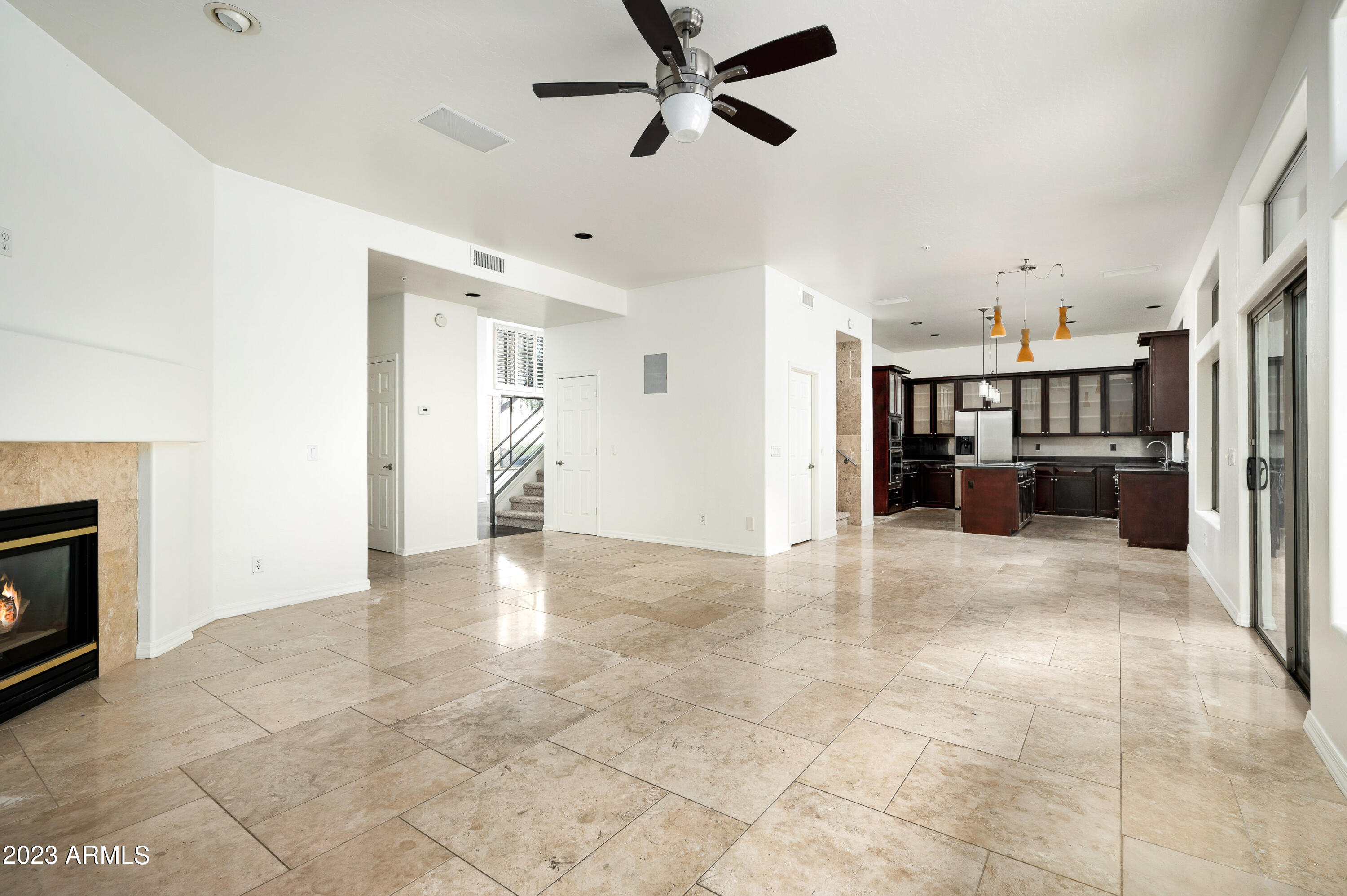 11440 E SWEETWATER Avenue