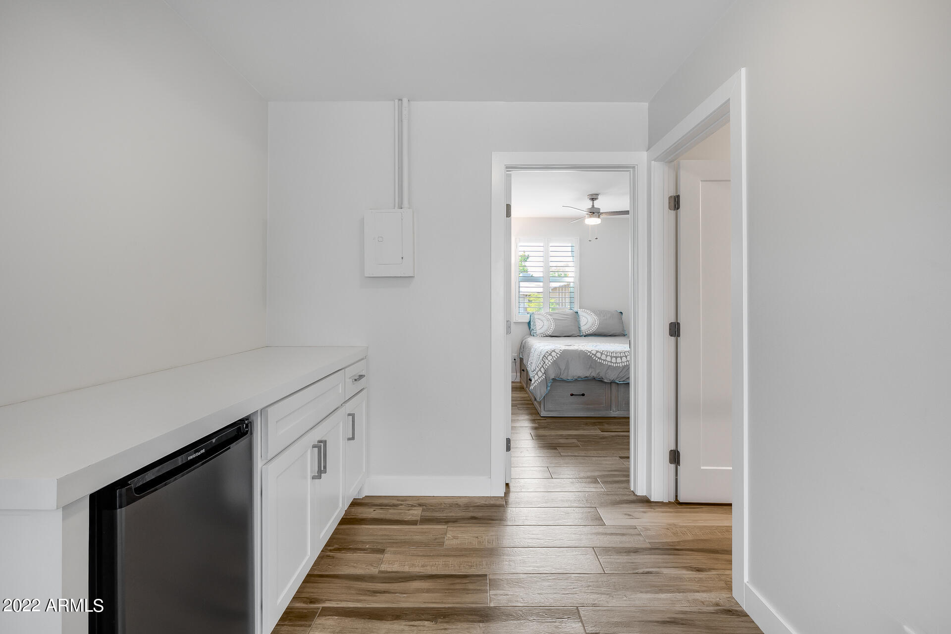 8508 E HEATHERBRAE Avenue