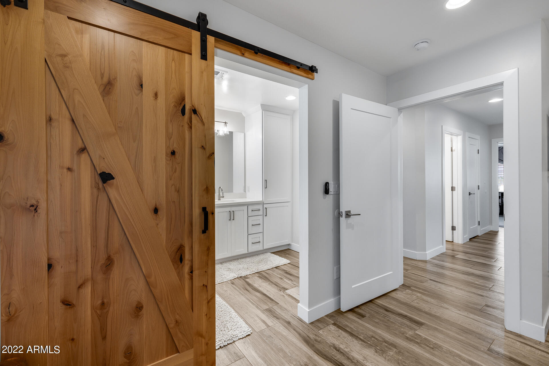 8508 E HEATHERBRAE Avenue