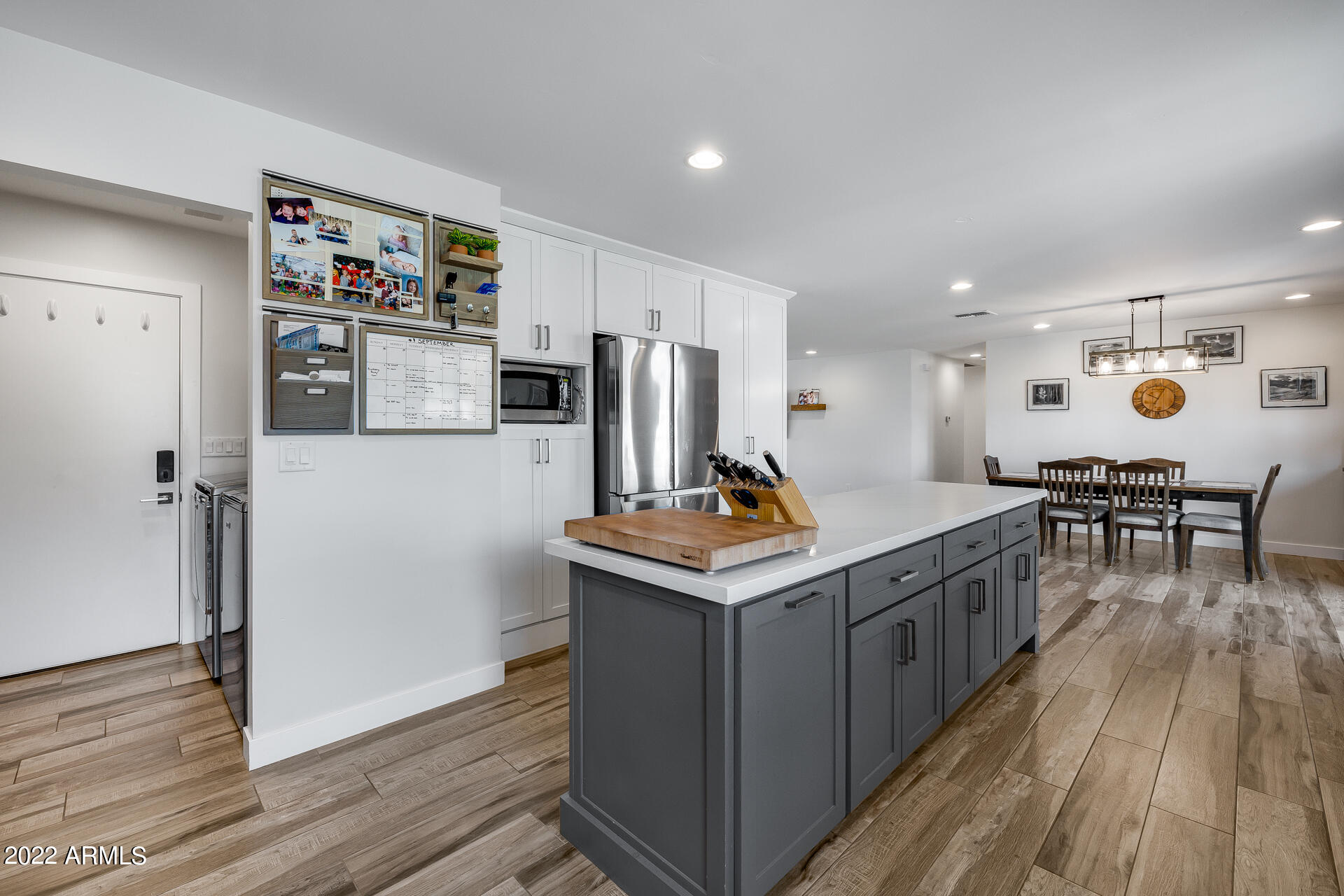 8508 E HEATHERBRAE Avenue