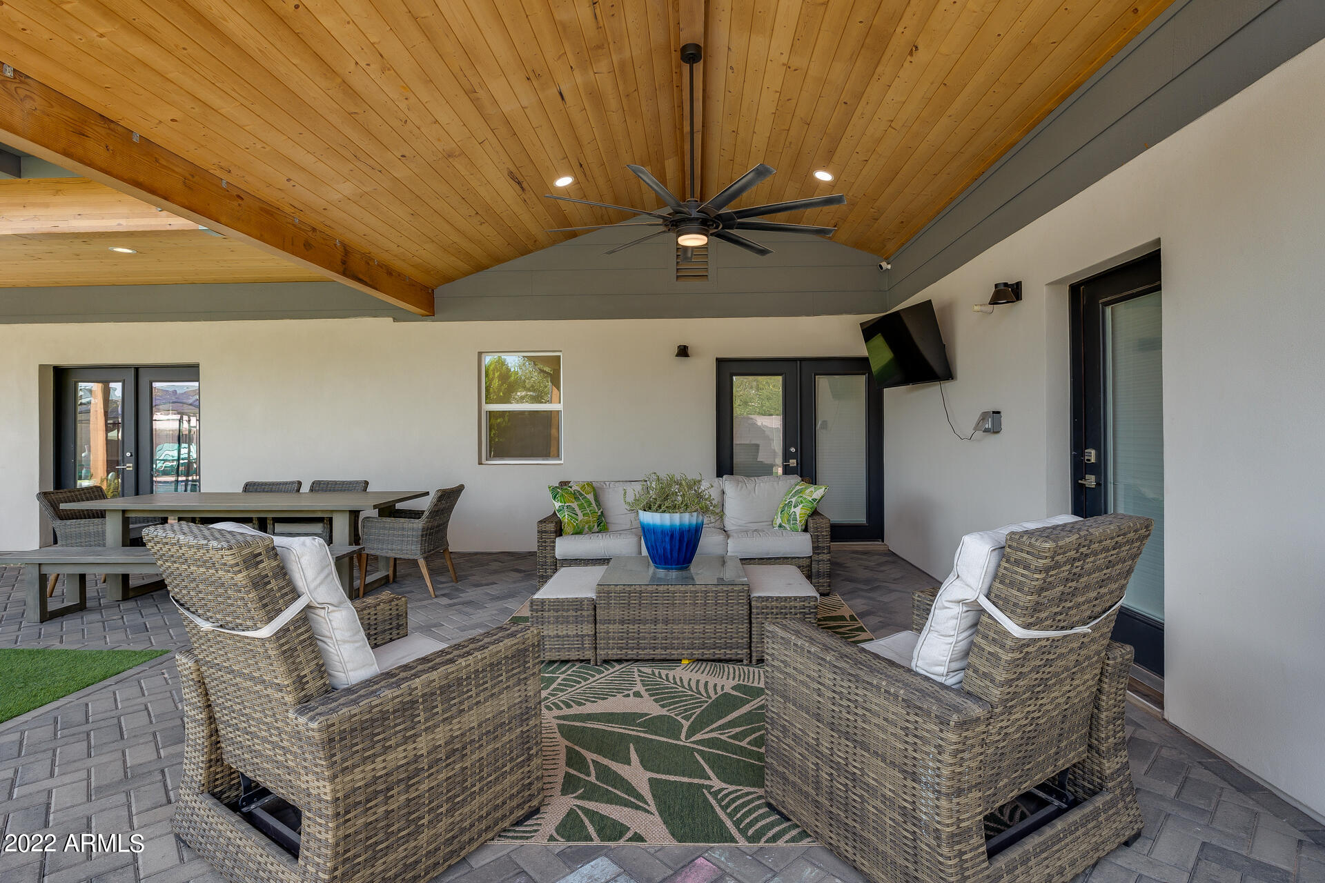 8508 E HEATHERBRAE Avenue