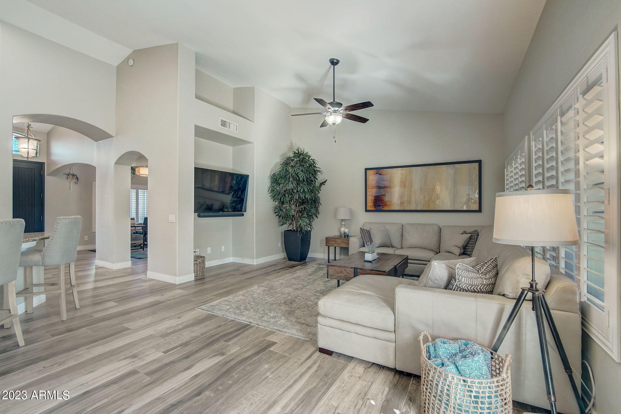 5125 E VILLA RITA Drive