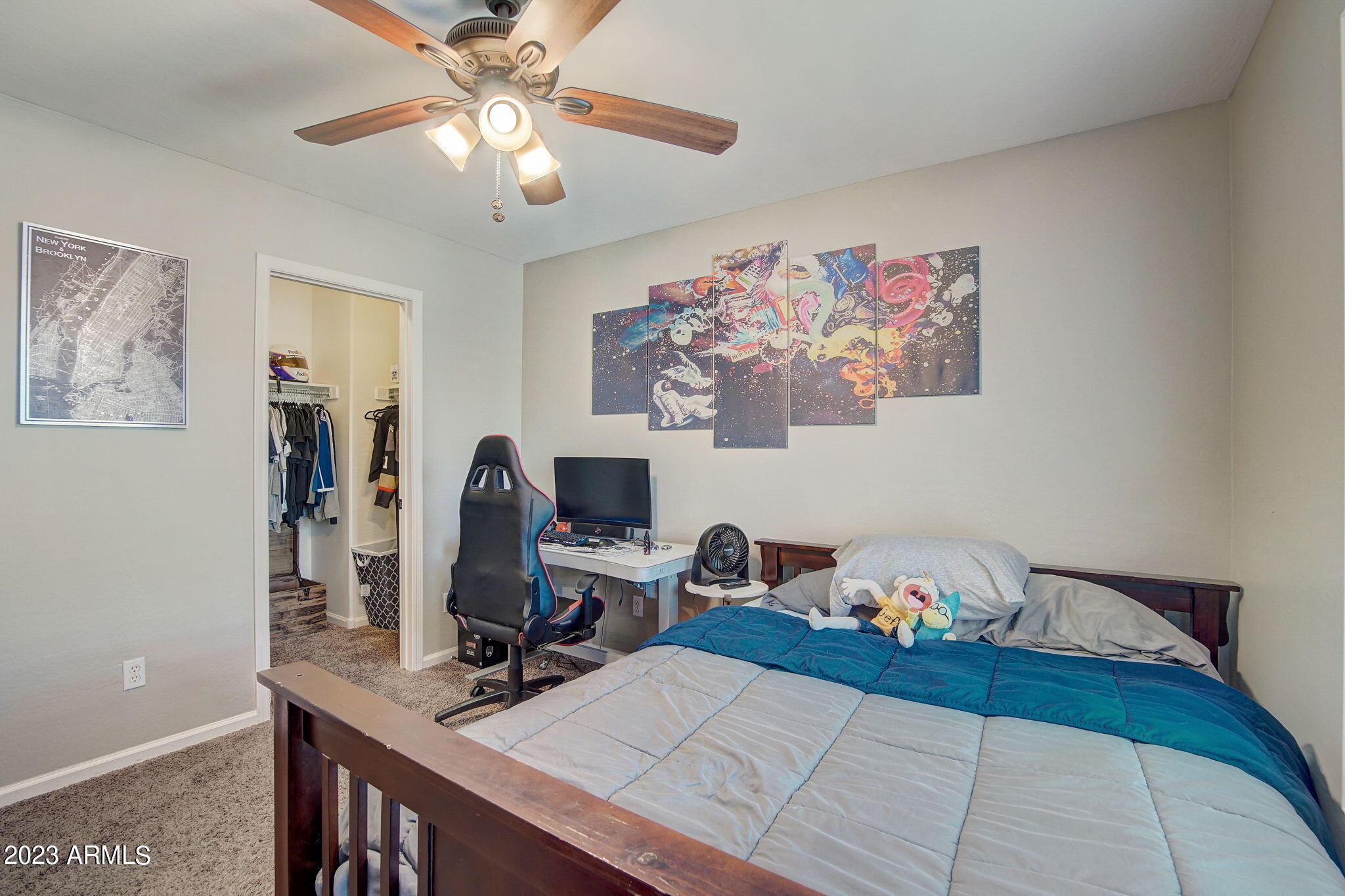 5125 E VILLA RITA Drive