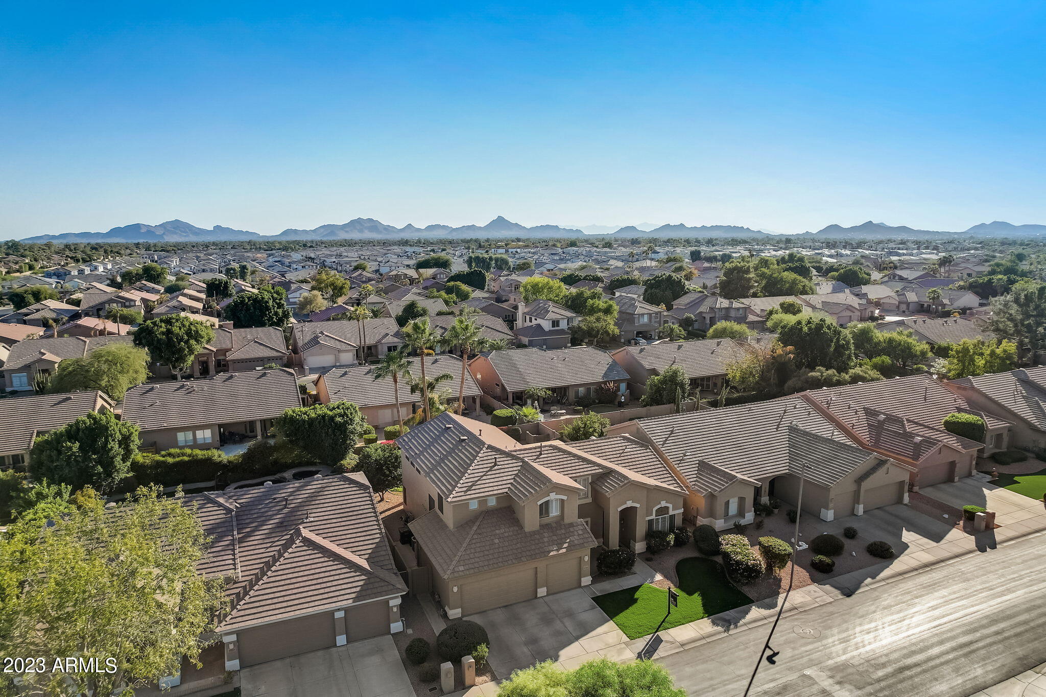 5125 E VILLA RITA Drive