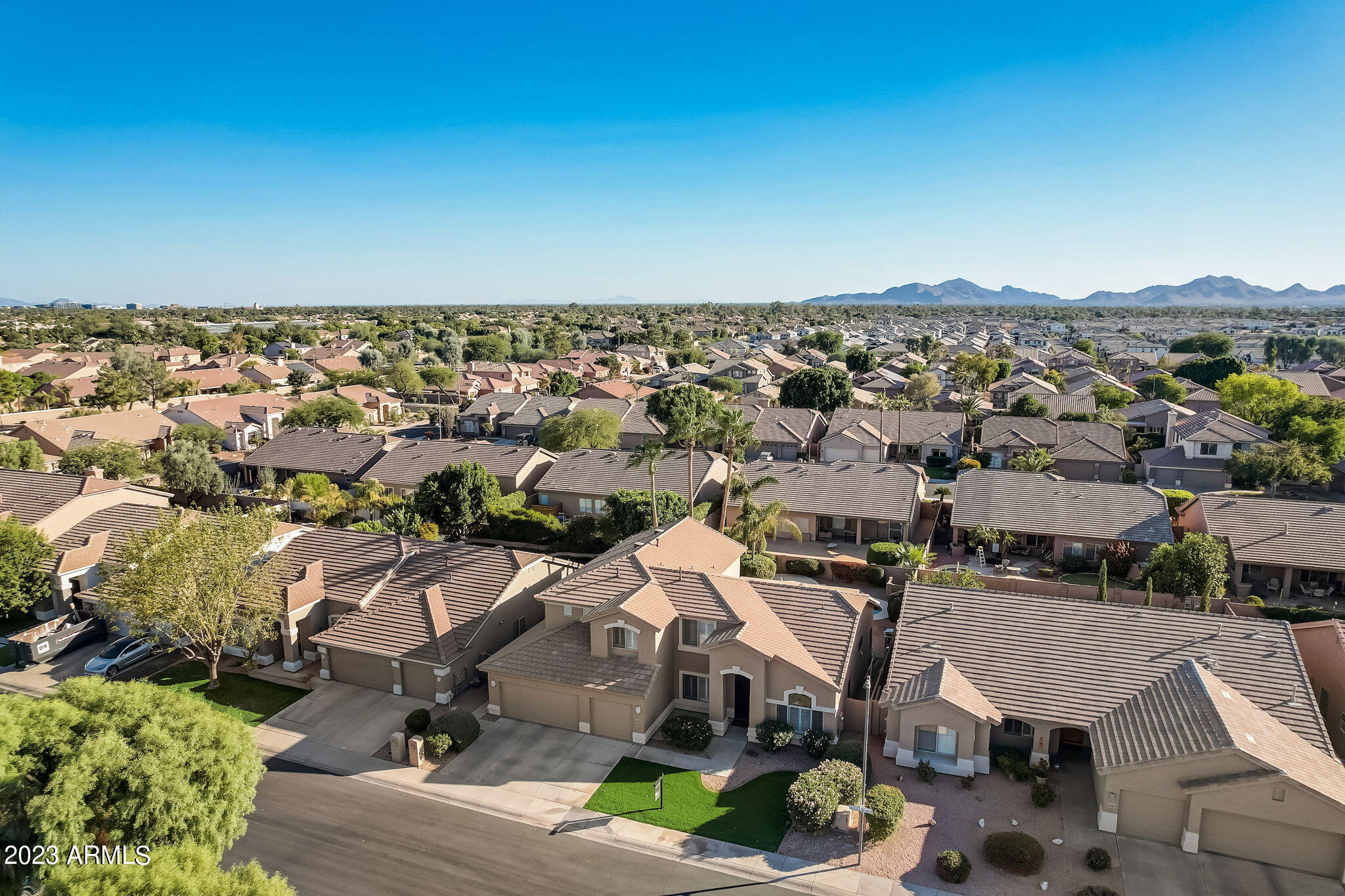 5125 E VILLA RITA Drive