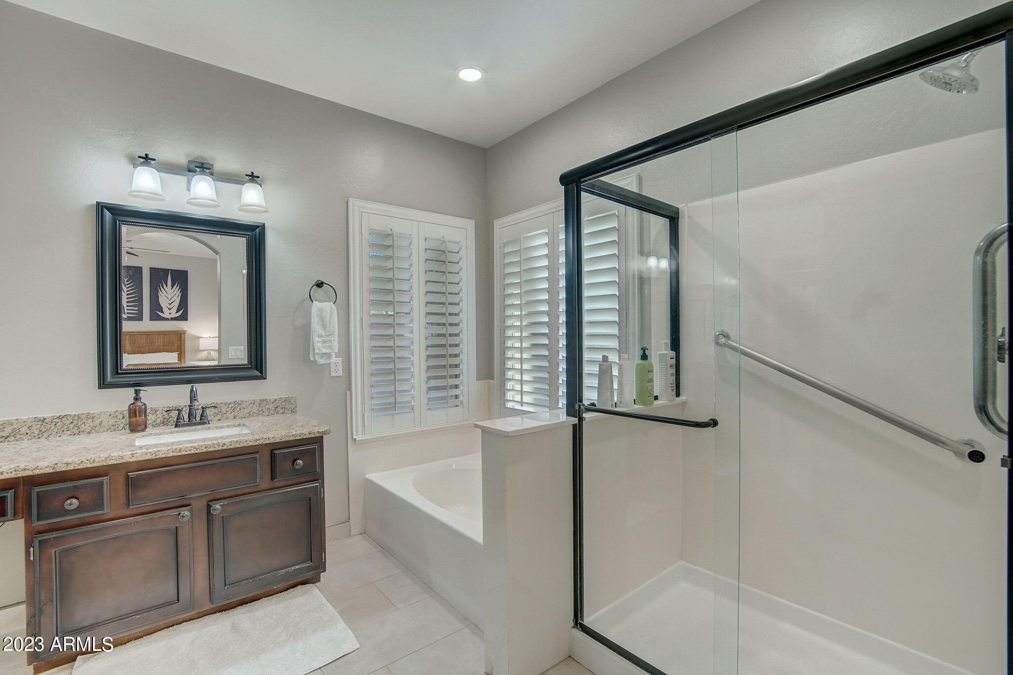 5125 E VILLA RITA Drive