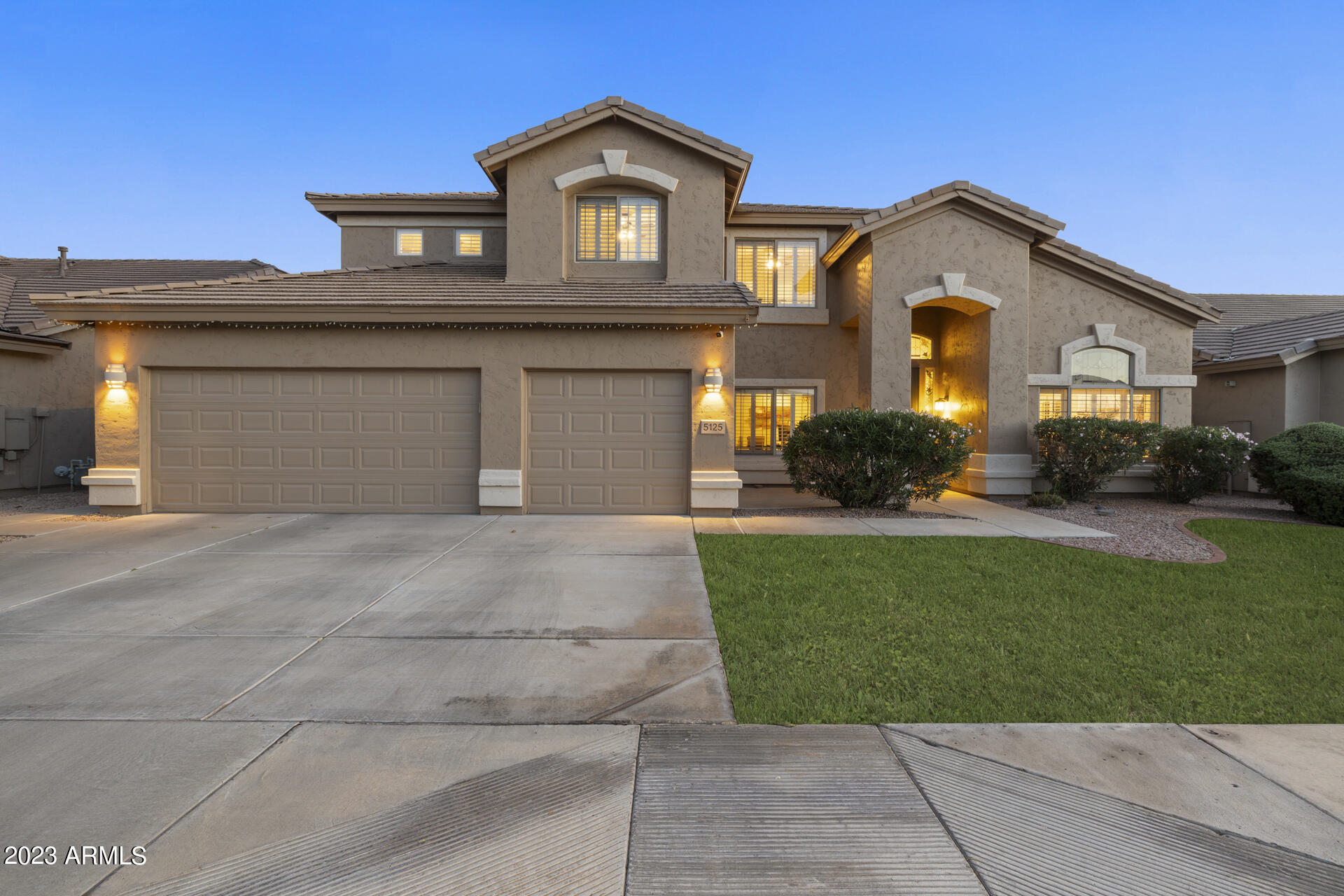 5125 E VILLA RITA Drive