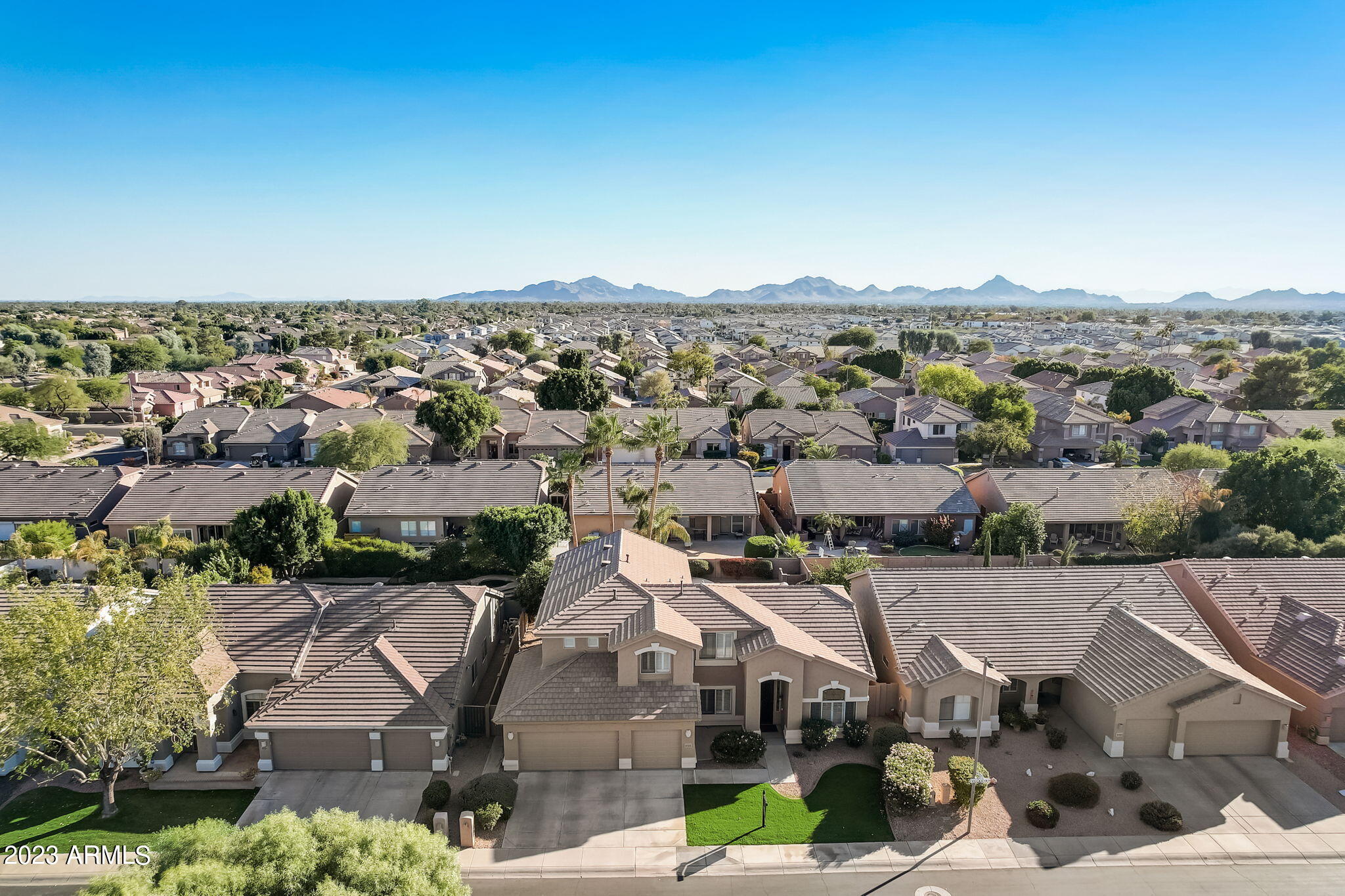 5125 E VILLA RITA Drive