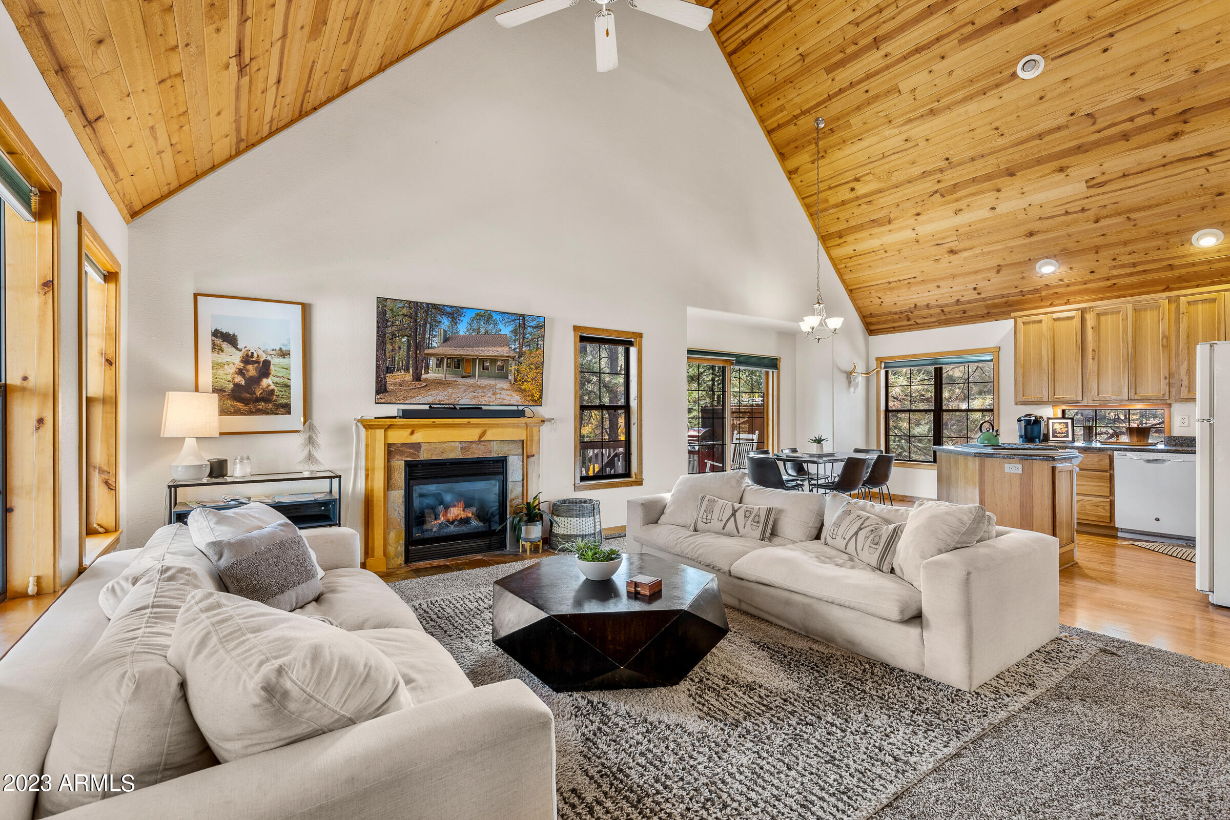 3056 SHIPROCK OVI --