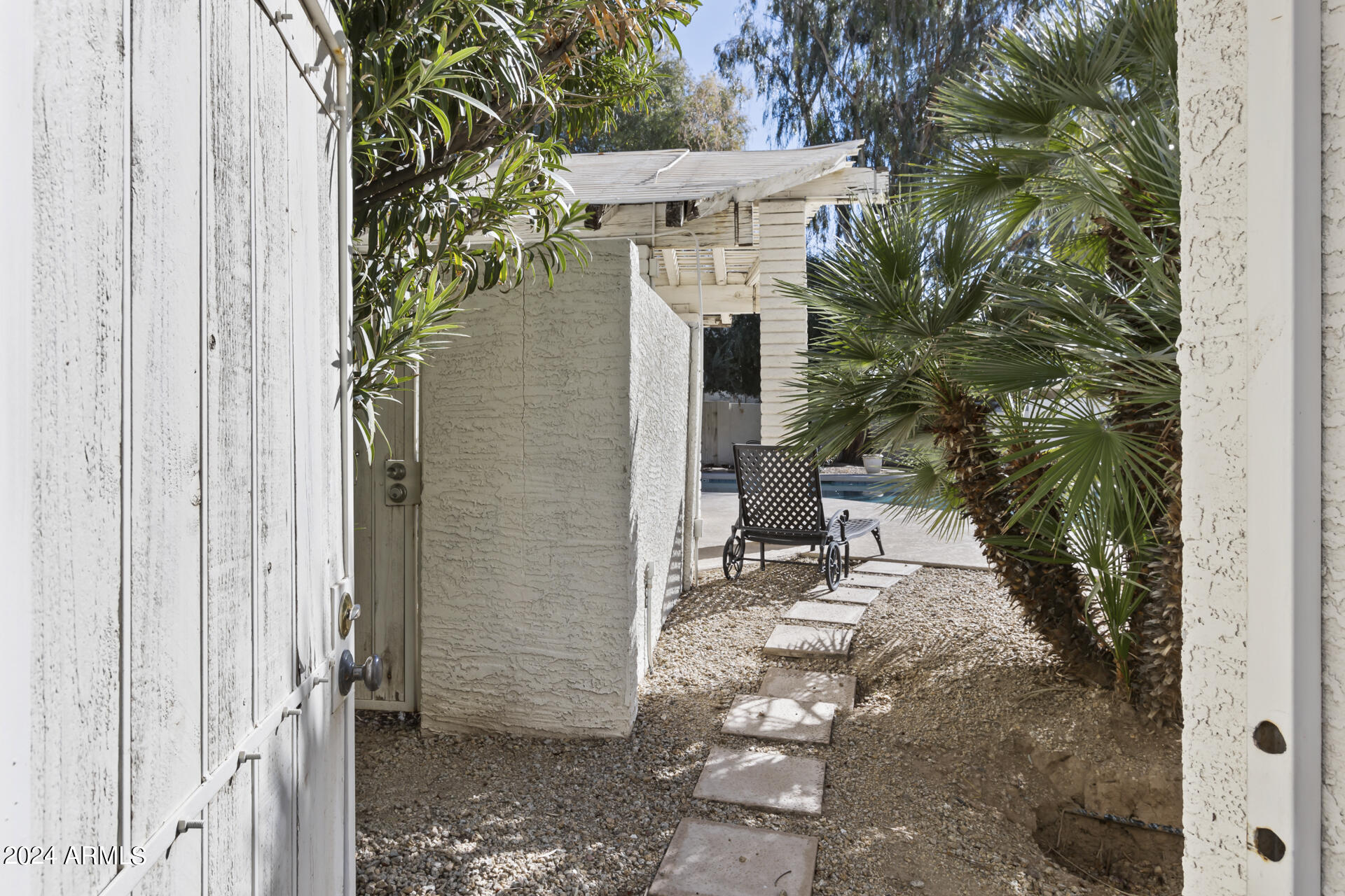 8502 N CENTRAL Avenue # 13