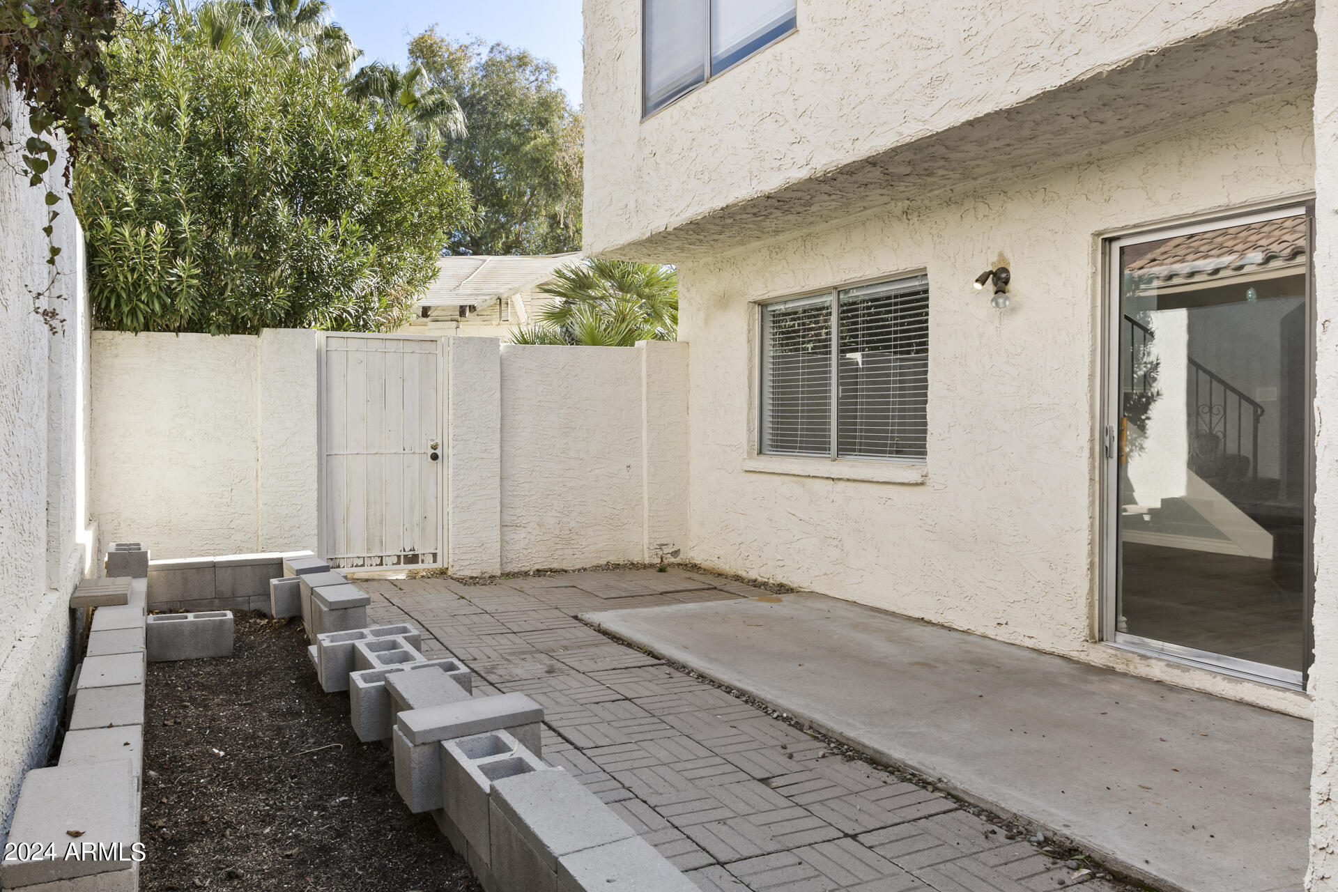 8502 N CENTRAL Avenue # 13