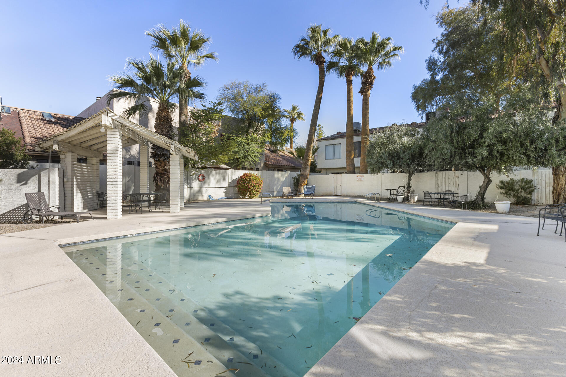 8502 N CENTRAL Avenue # 13