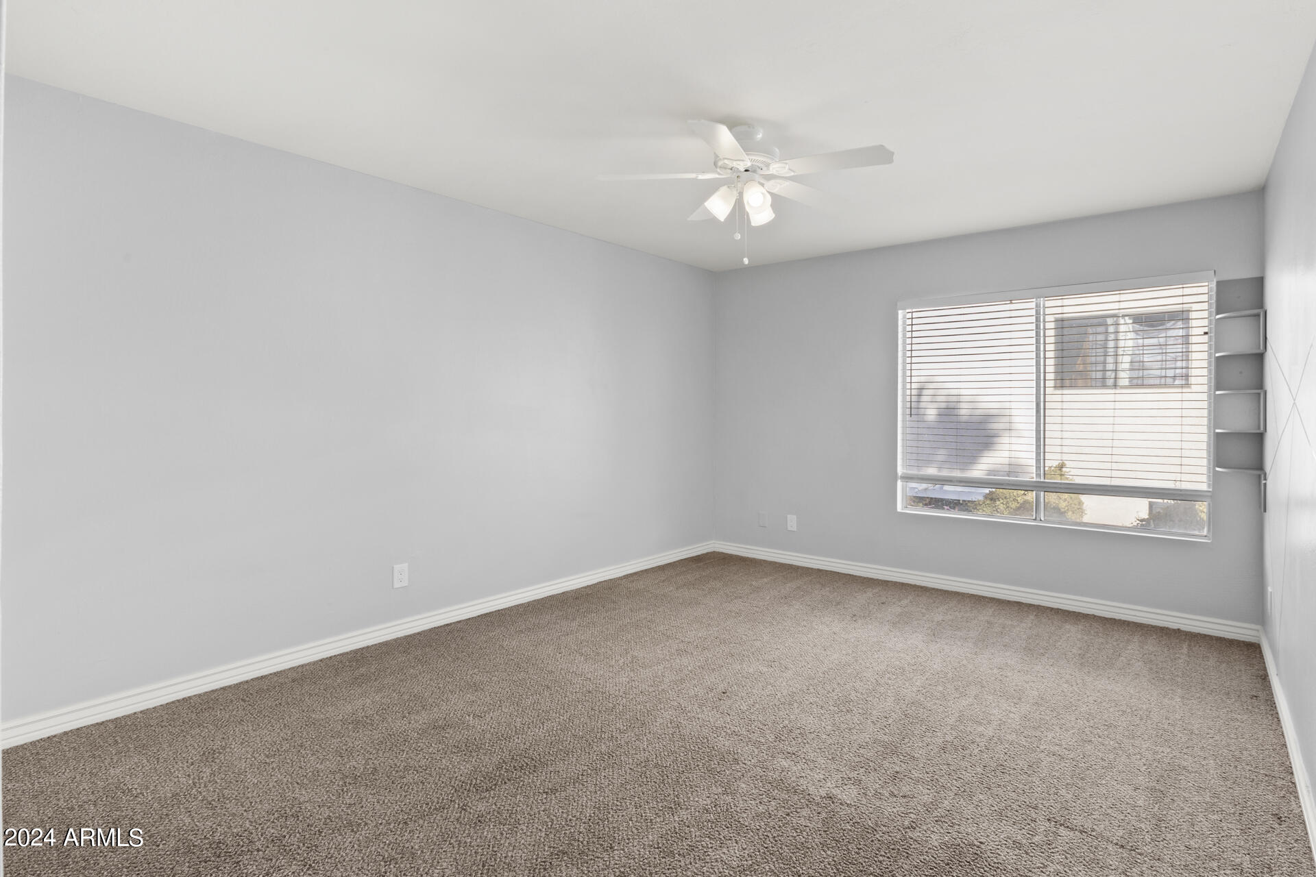 8502 N CENTRAL Avenue # 13