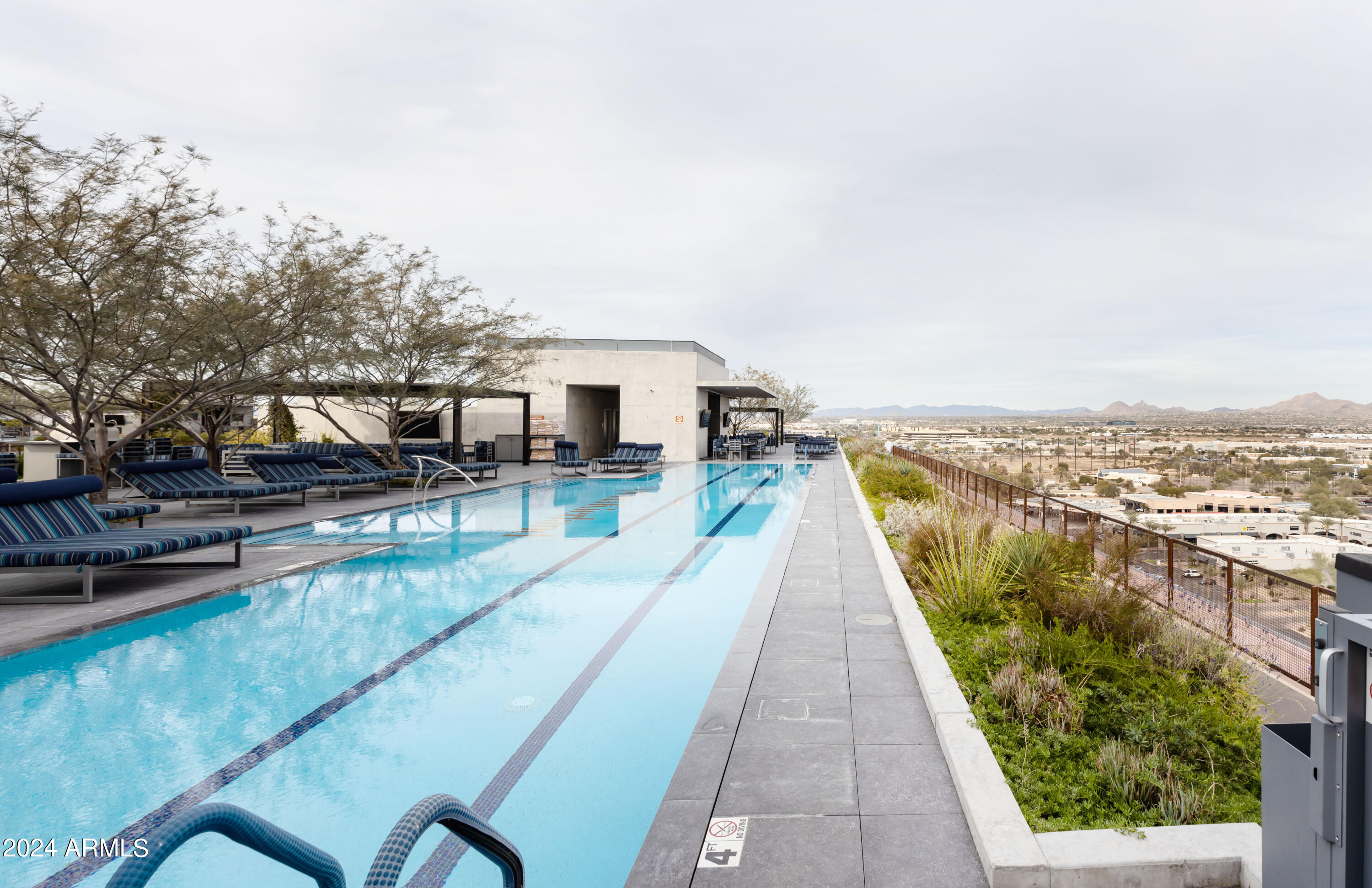 7180 E KIERLAND Boulevard # 213