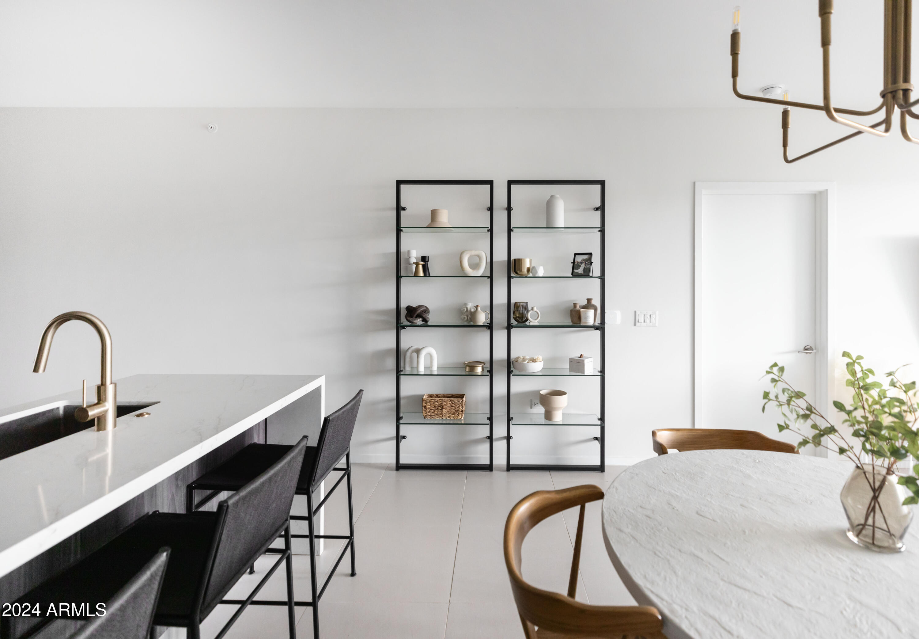 7180 E KIERLAND Boulevard # 213