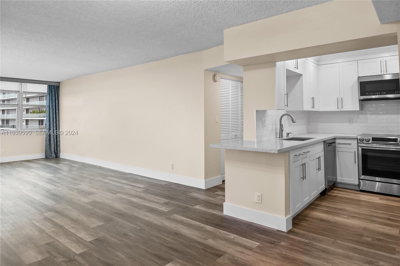 1170 N Federal Highway 1011