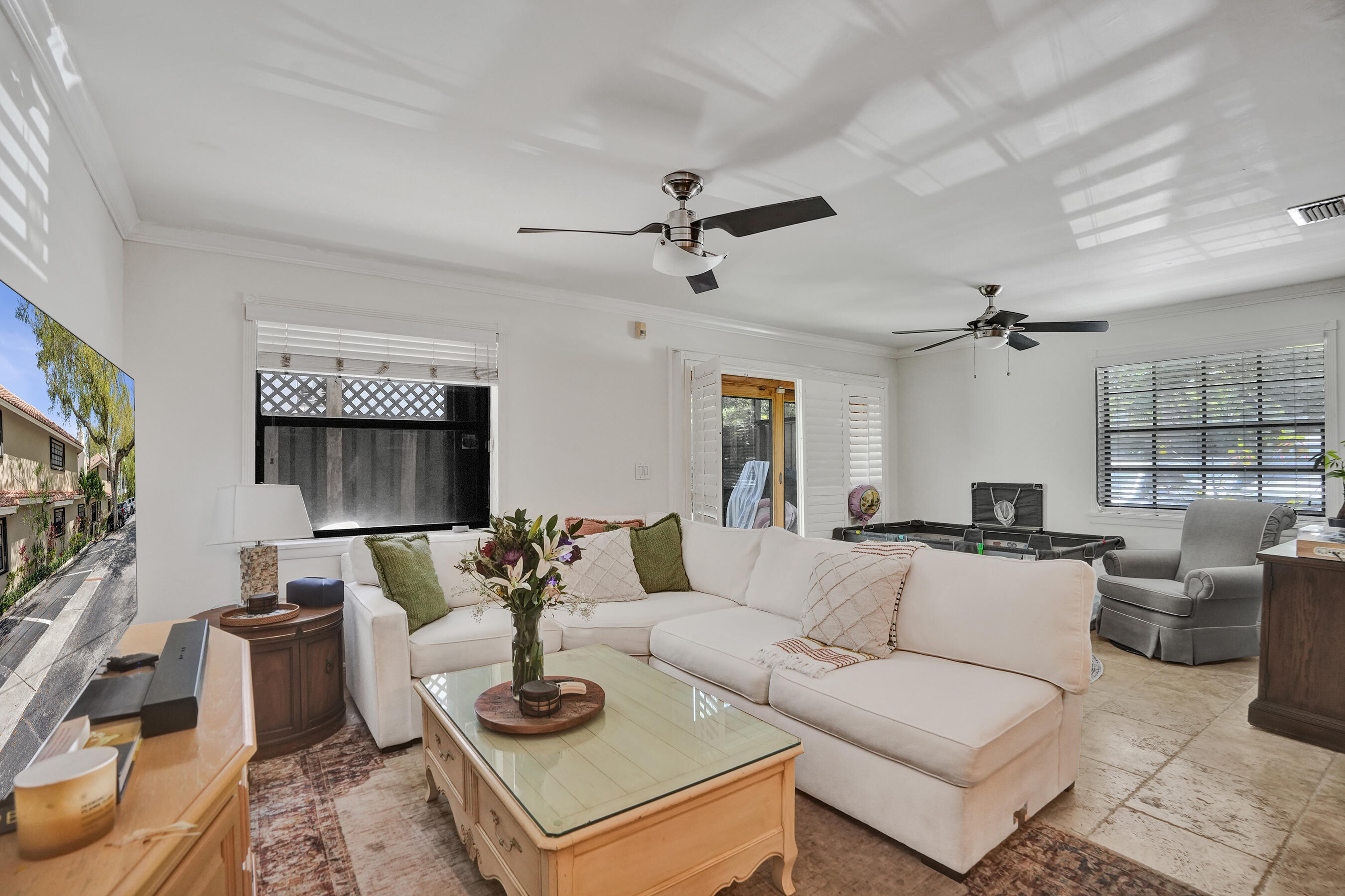 905 SE 12th Court 16