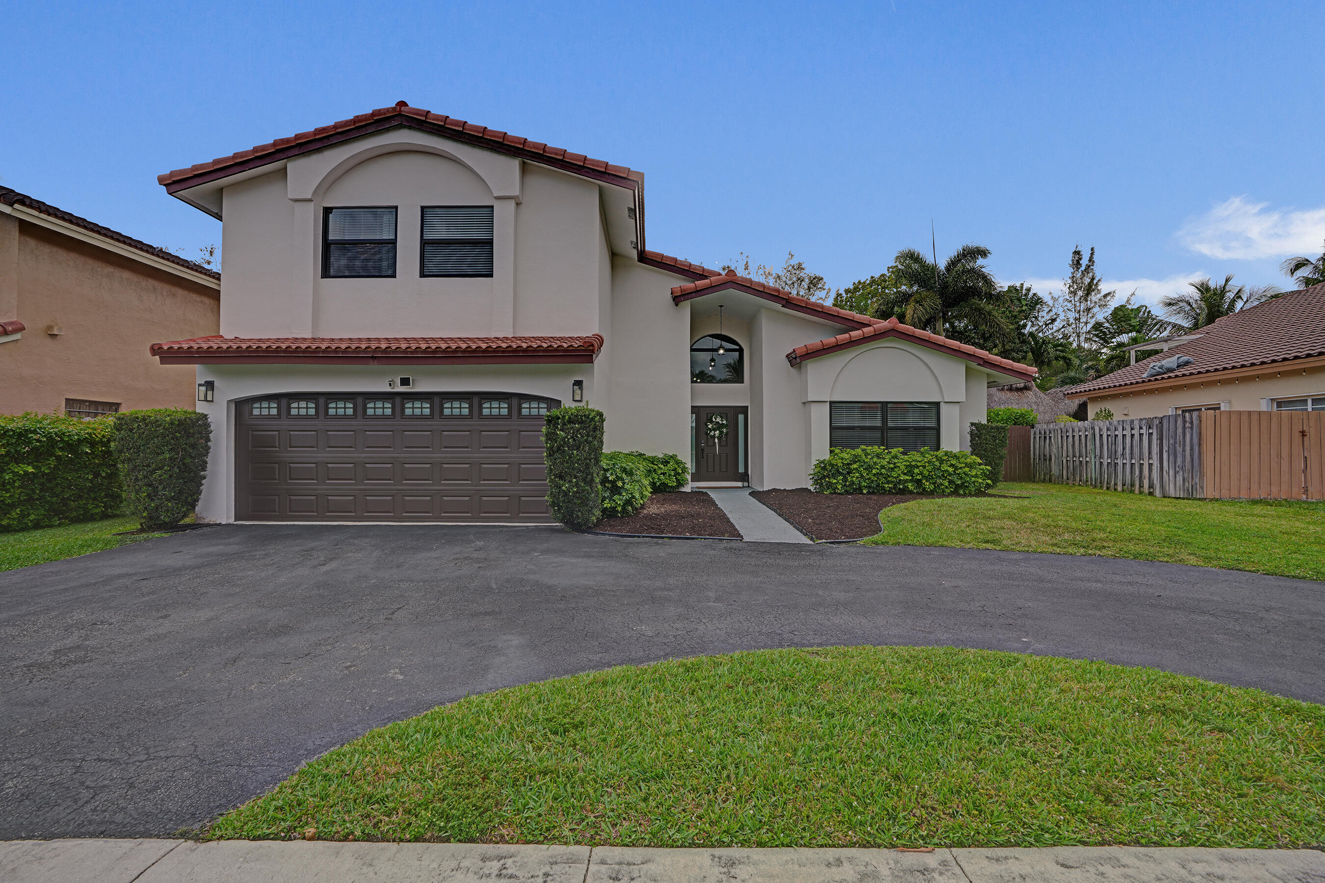 861 Mockingbird Lane
