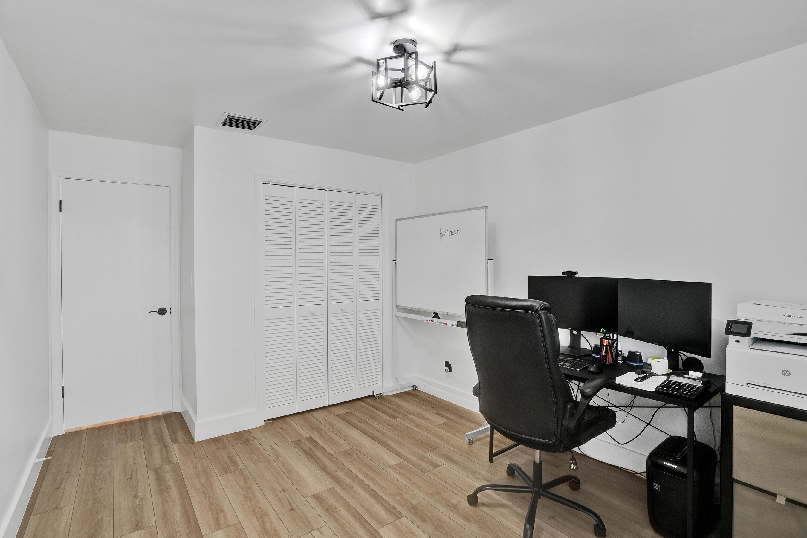 861 Mockingbird Lane