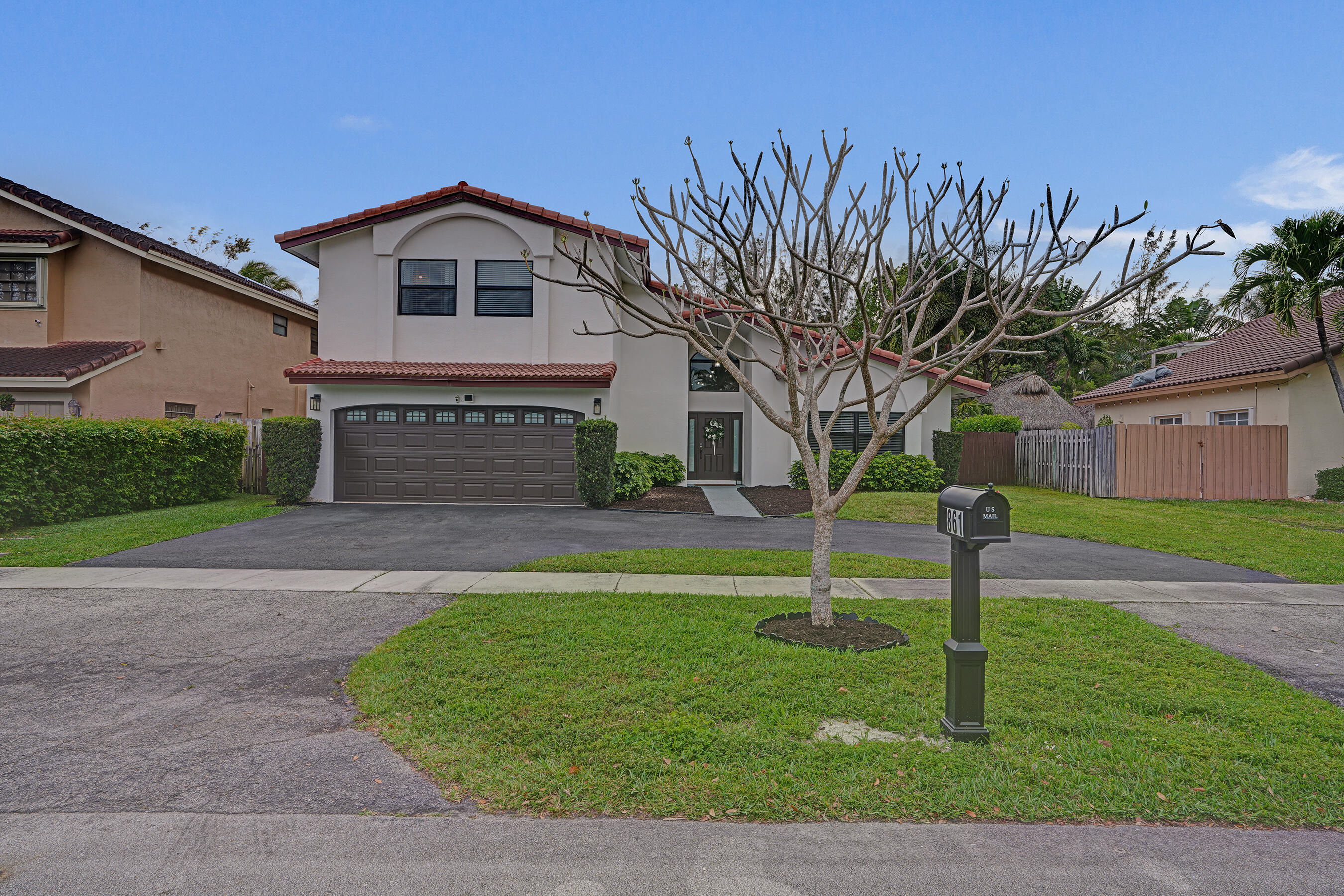 861 Mockingbird Lane