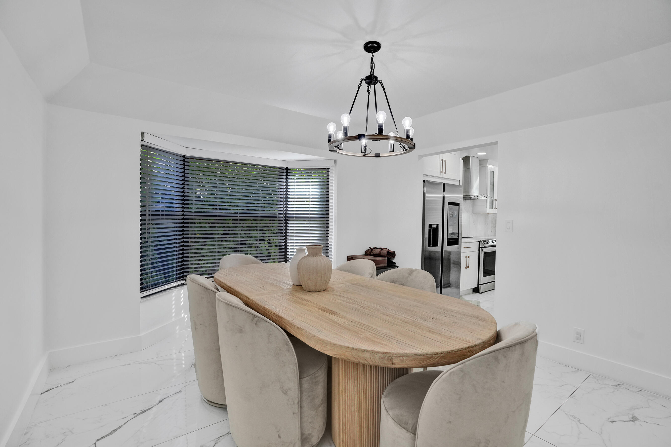 861 Mockingbird Lane