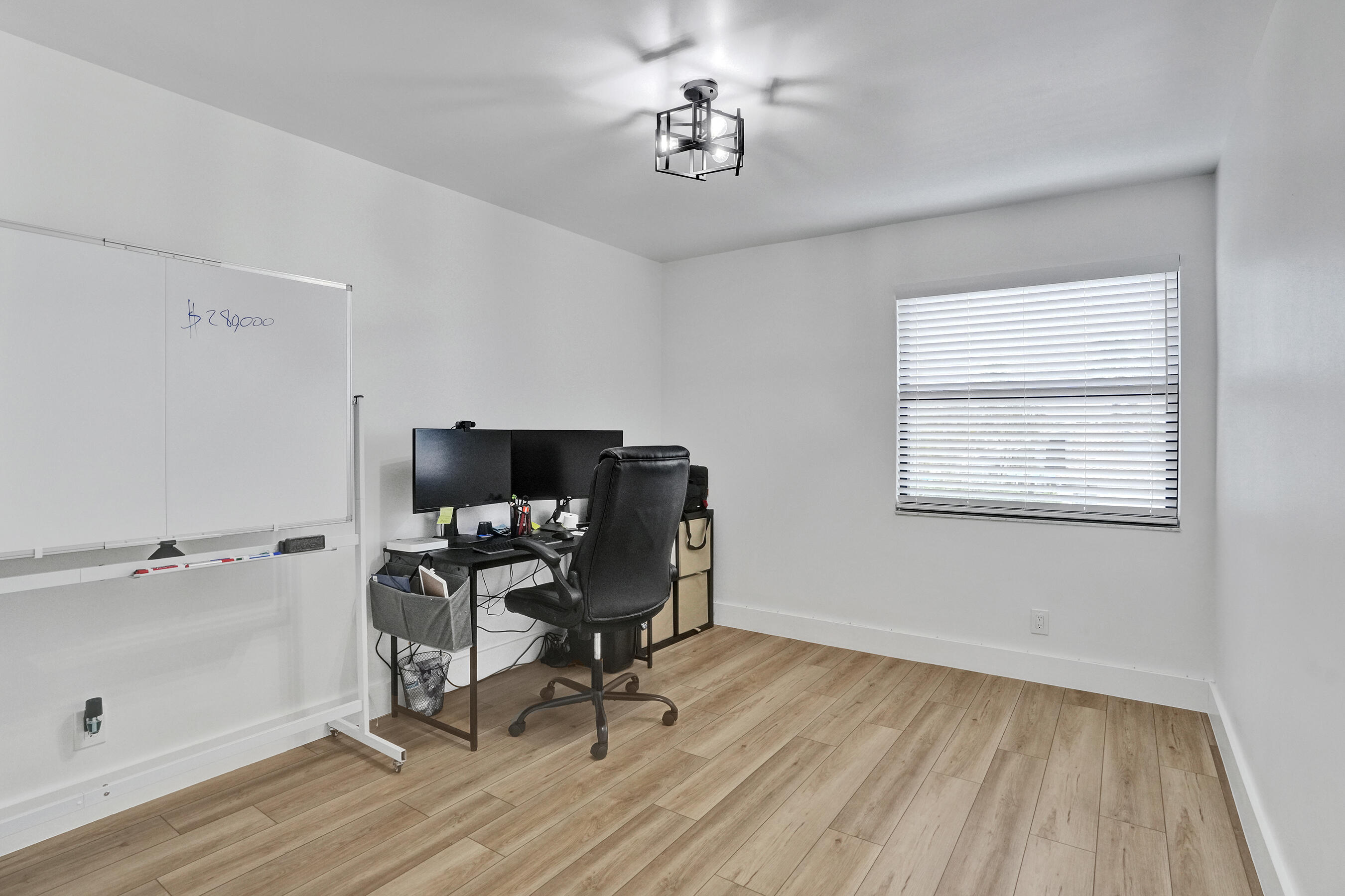 861 Mockingbird Lane