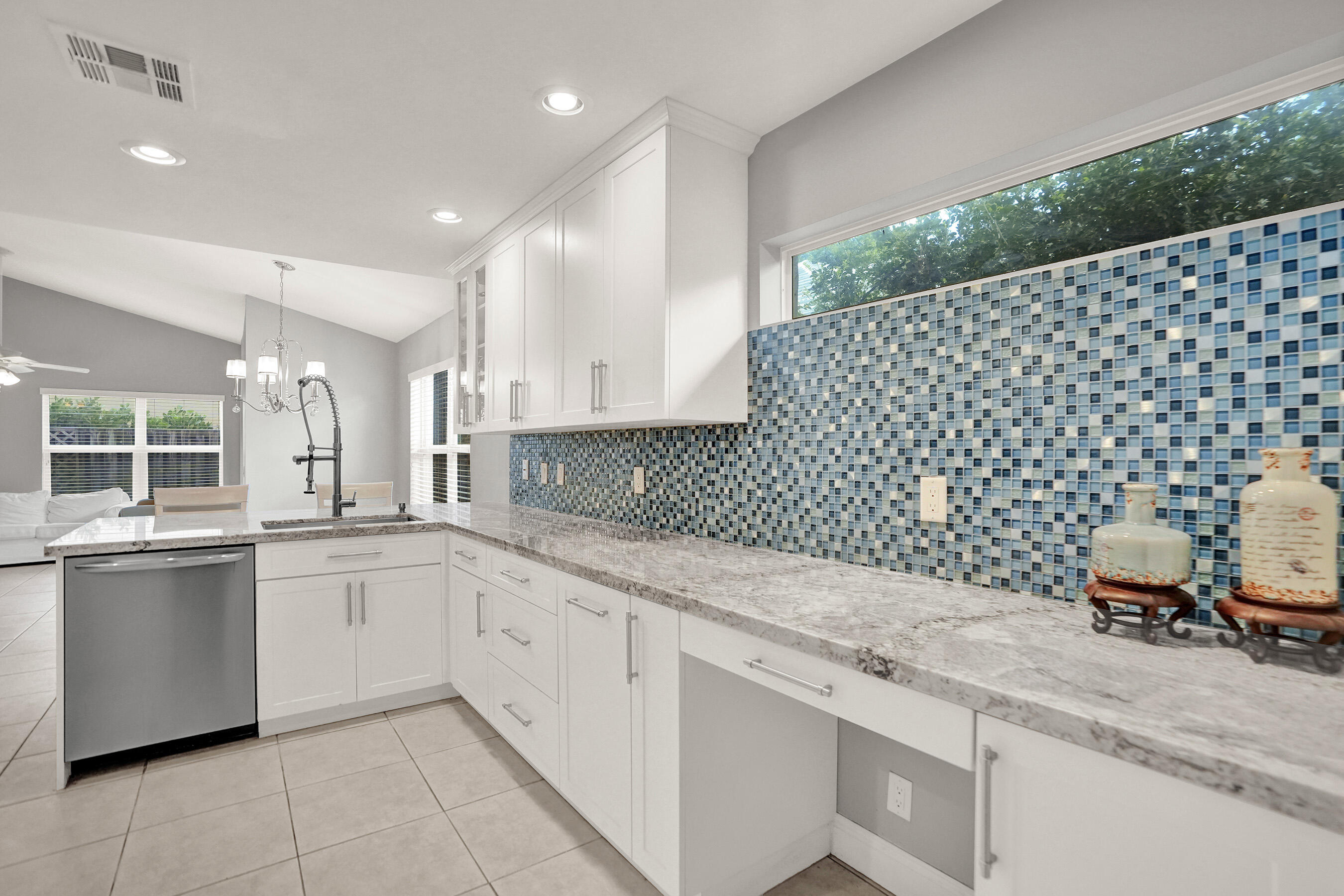 2702 Arborwood Road