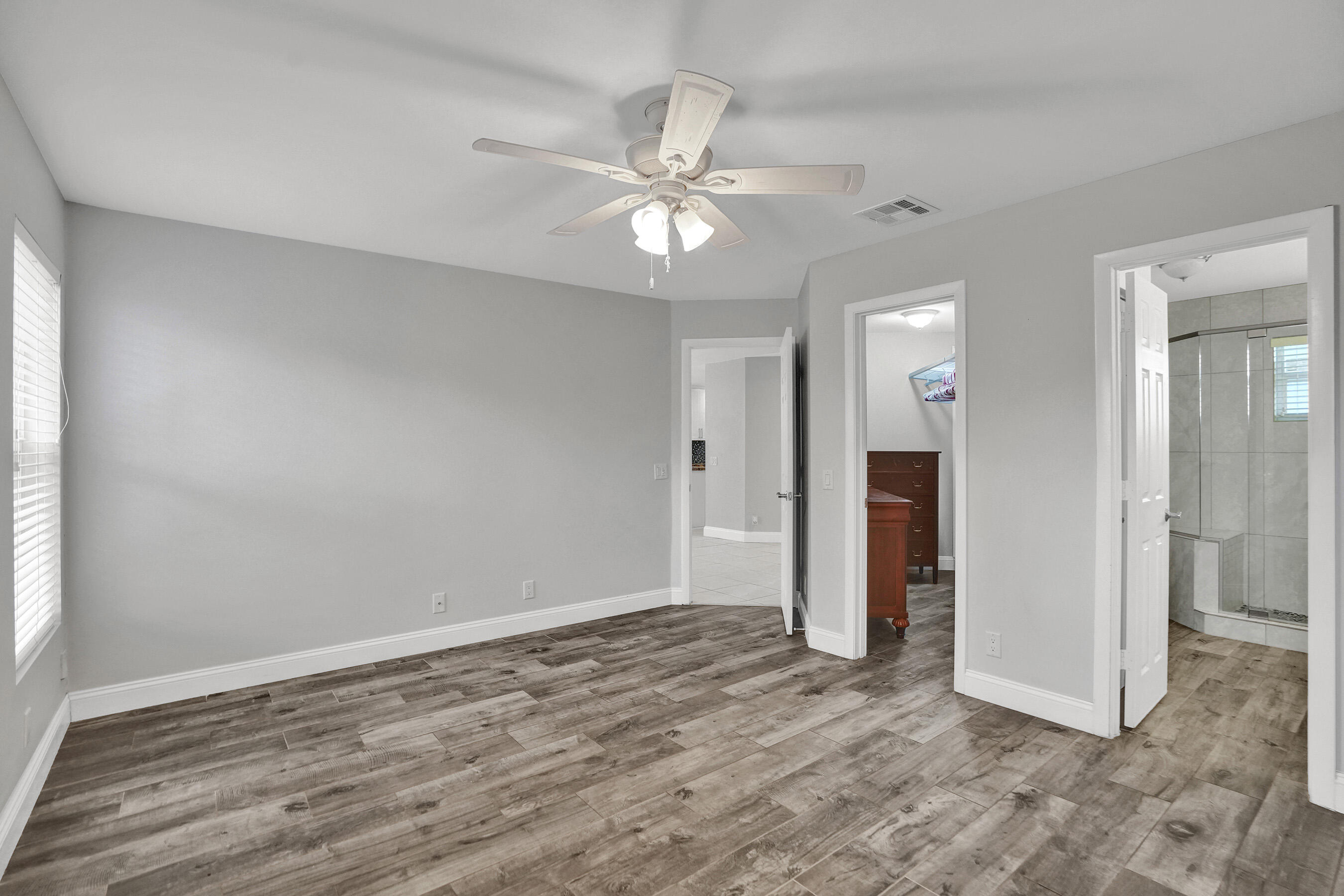 2702 Arborwood Road