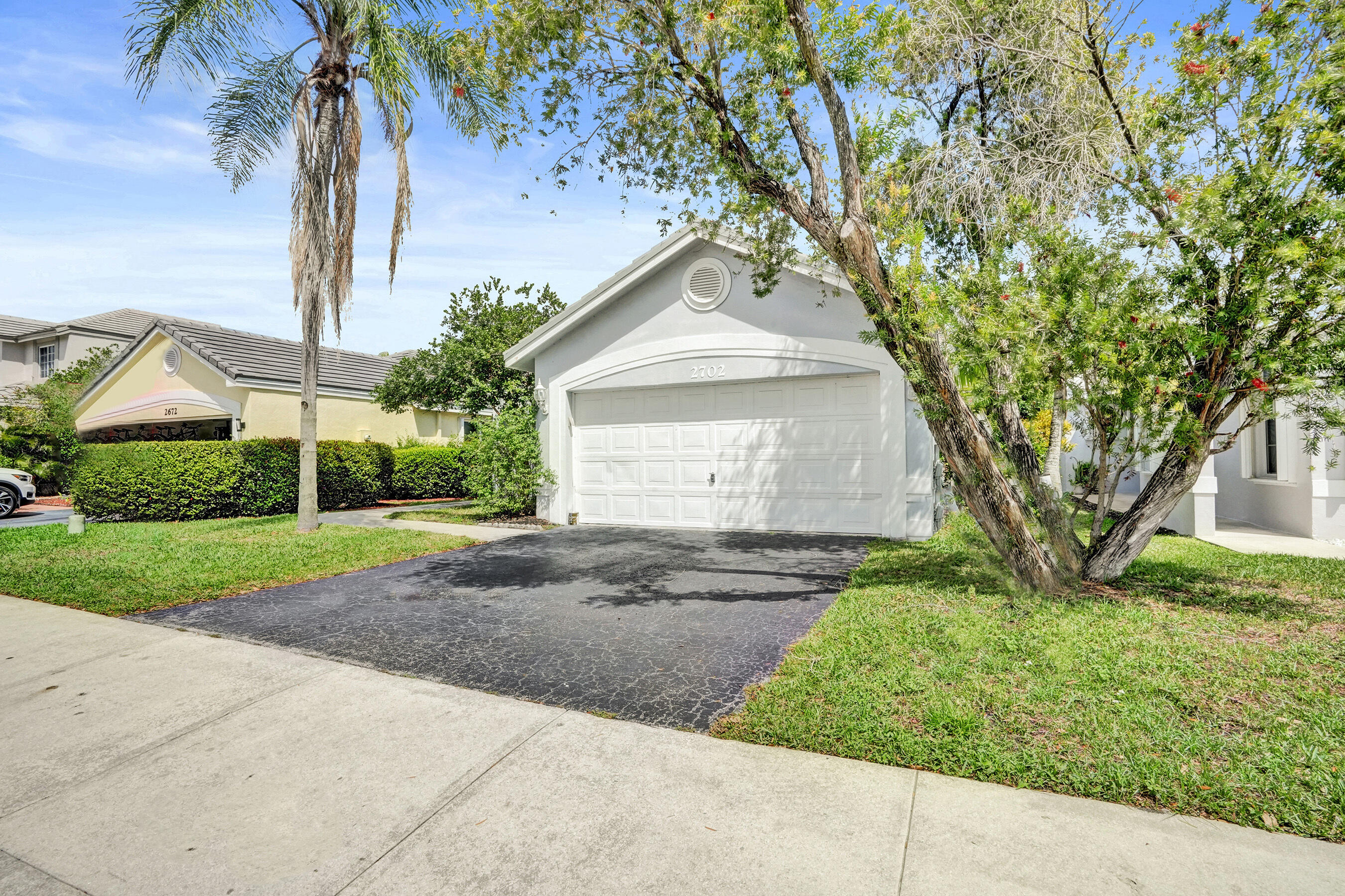 2702 Arborwood Road