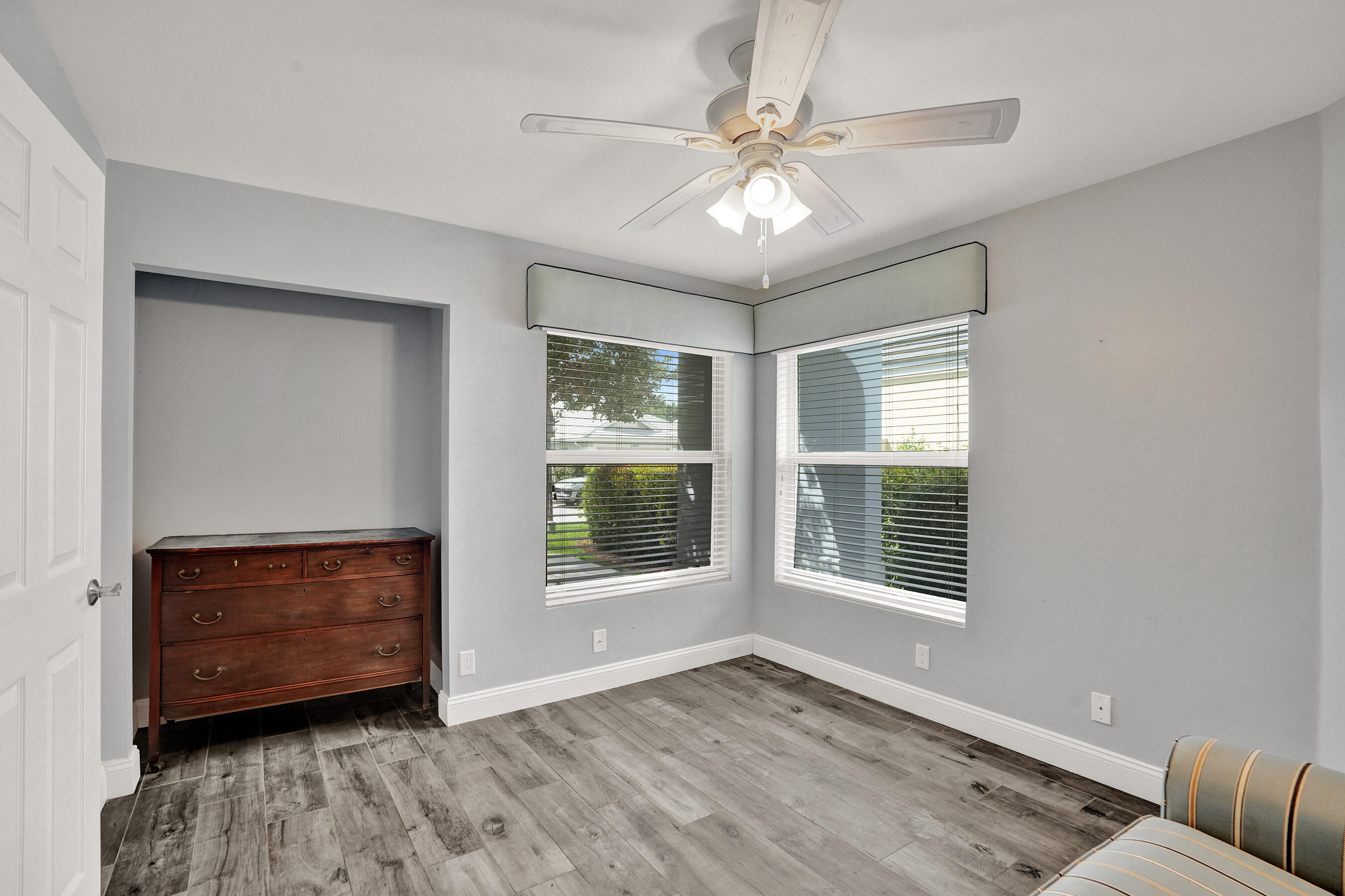 2702 Arborwood Road
