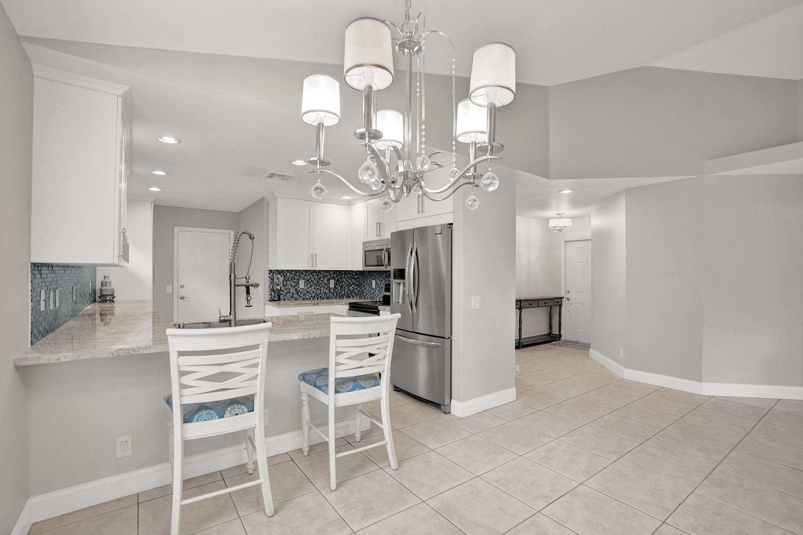 2702 Arborwood Road
