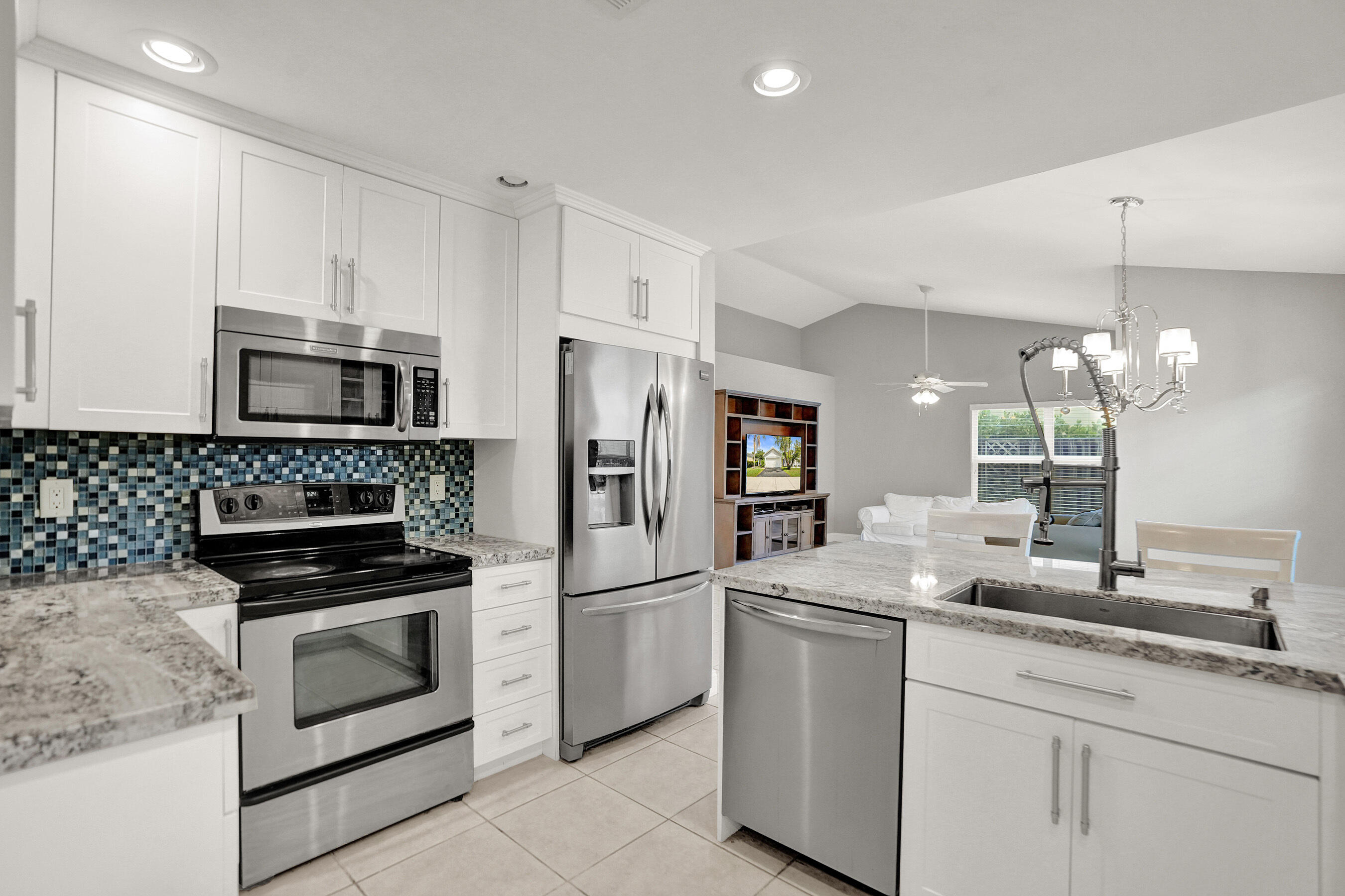 2702 Arborwood Road