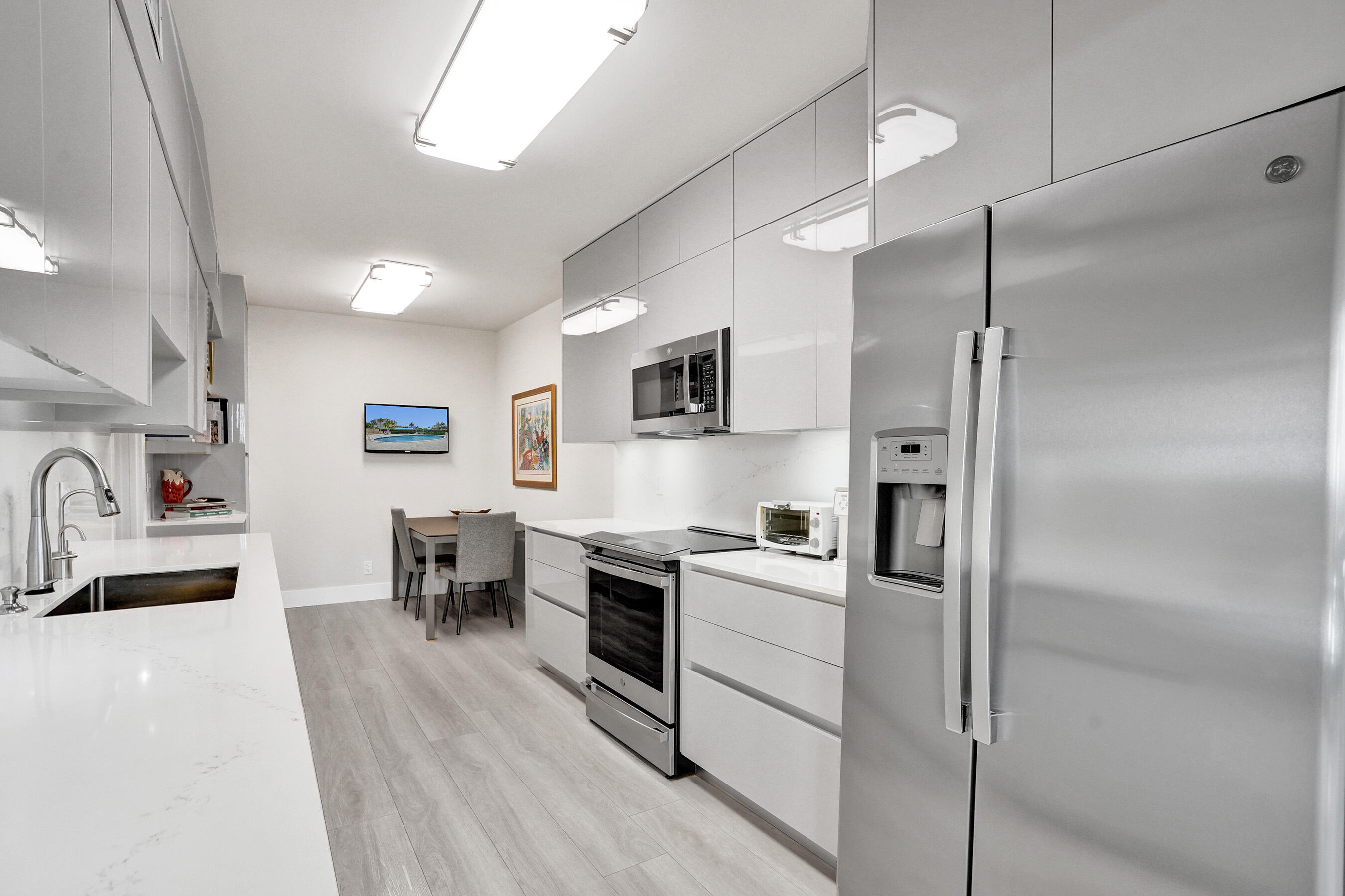 1401 S Ocean Boulevard 3020