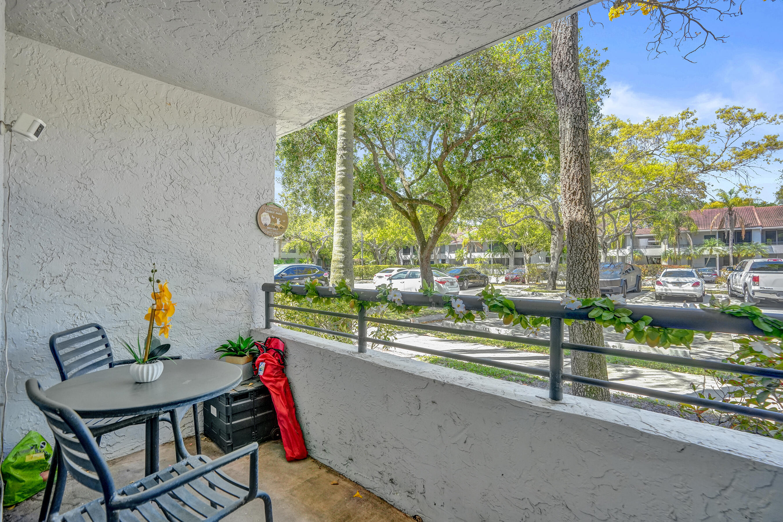 801 Lyons Road 19103