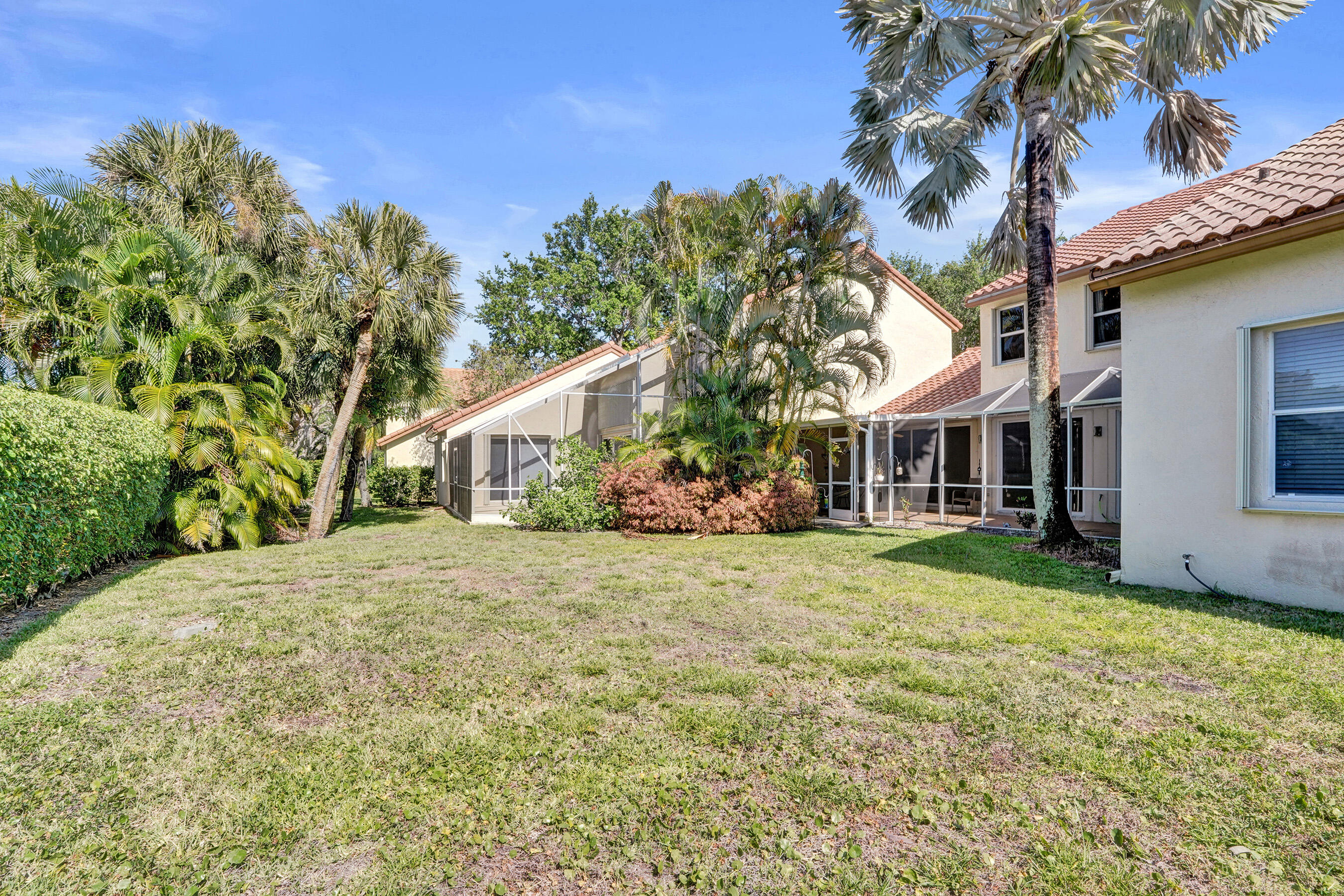 23449 Water Circle