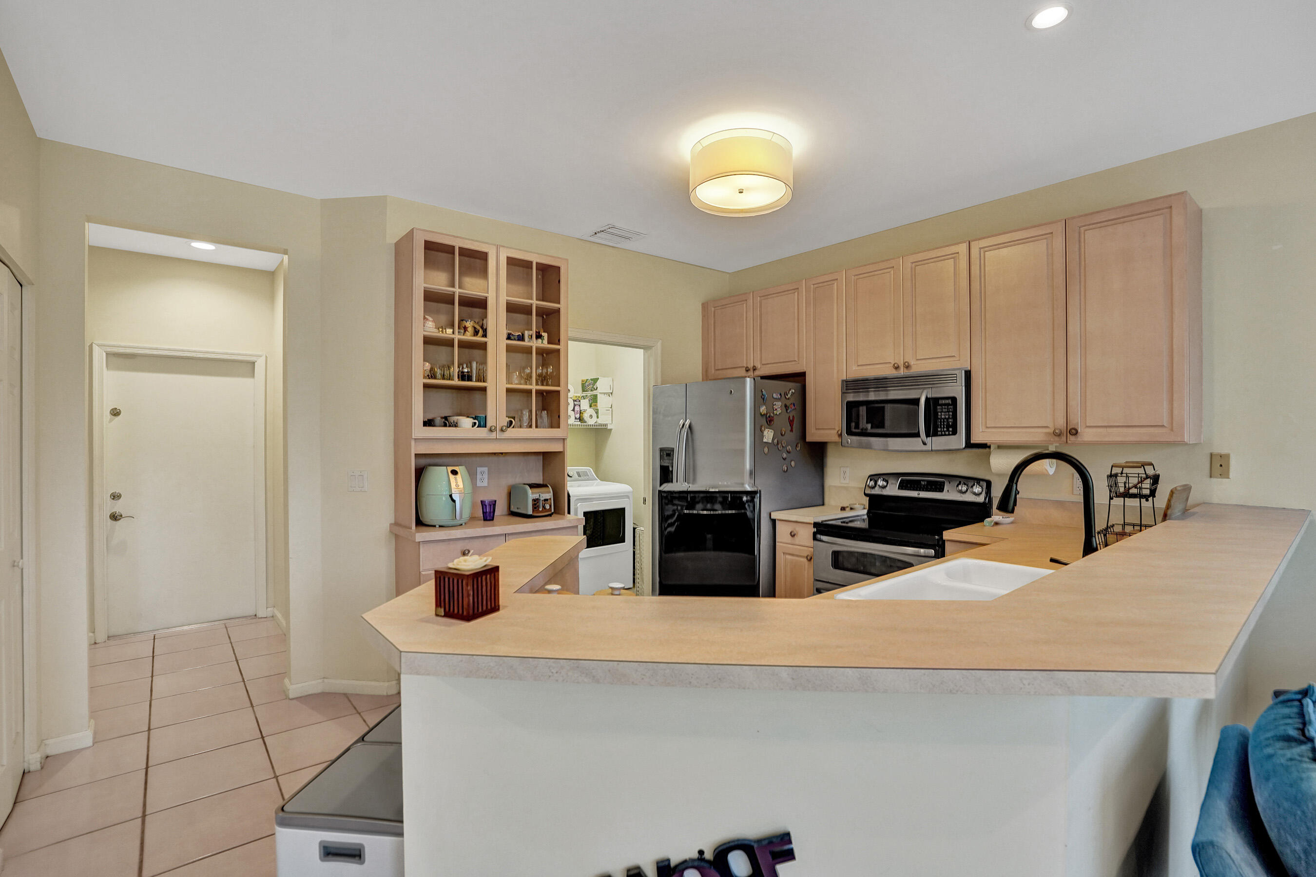 23449 Water Circle