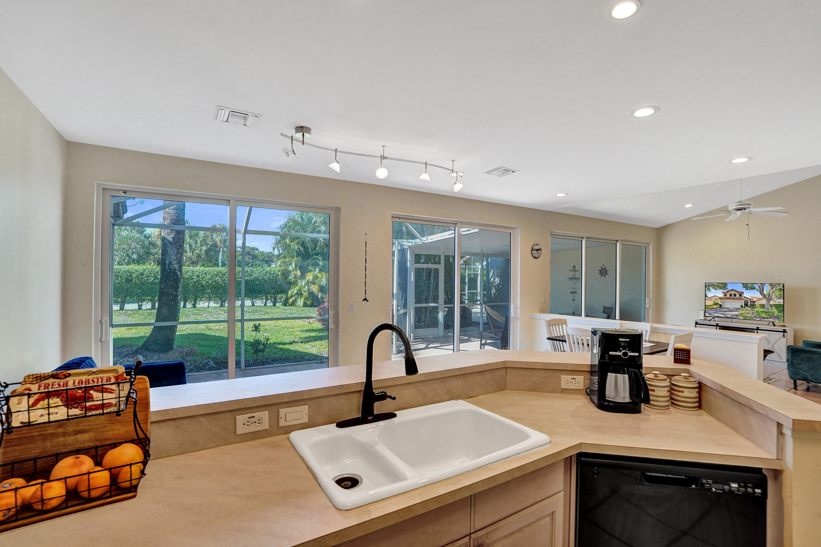 23449 Water Circle