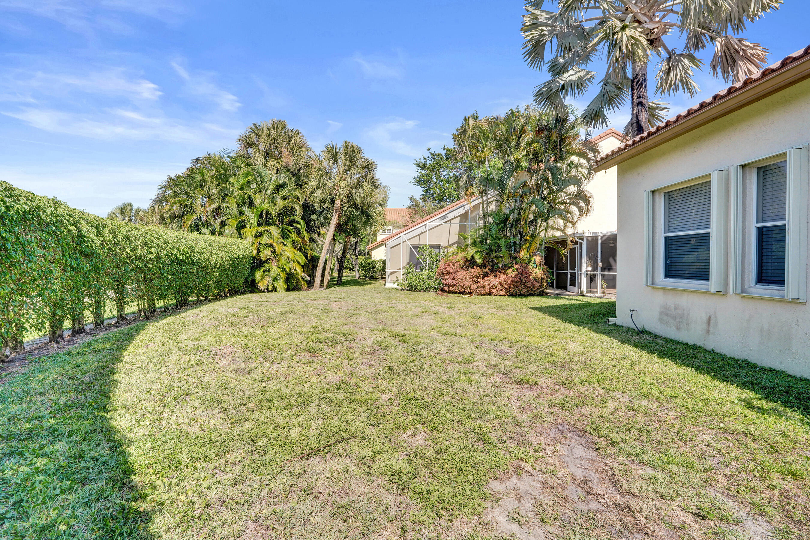 23449 Water Circle