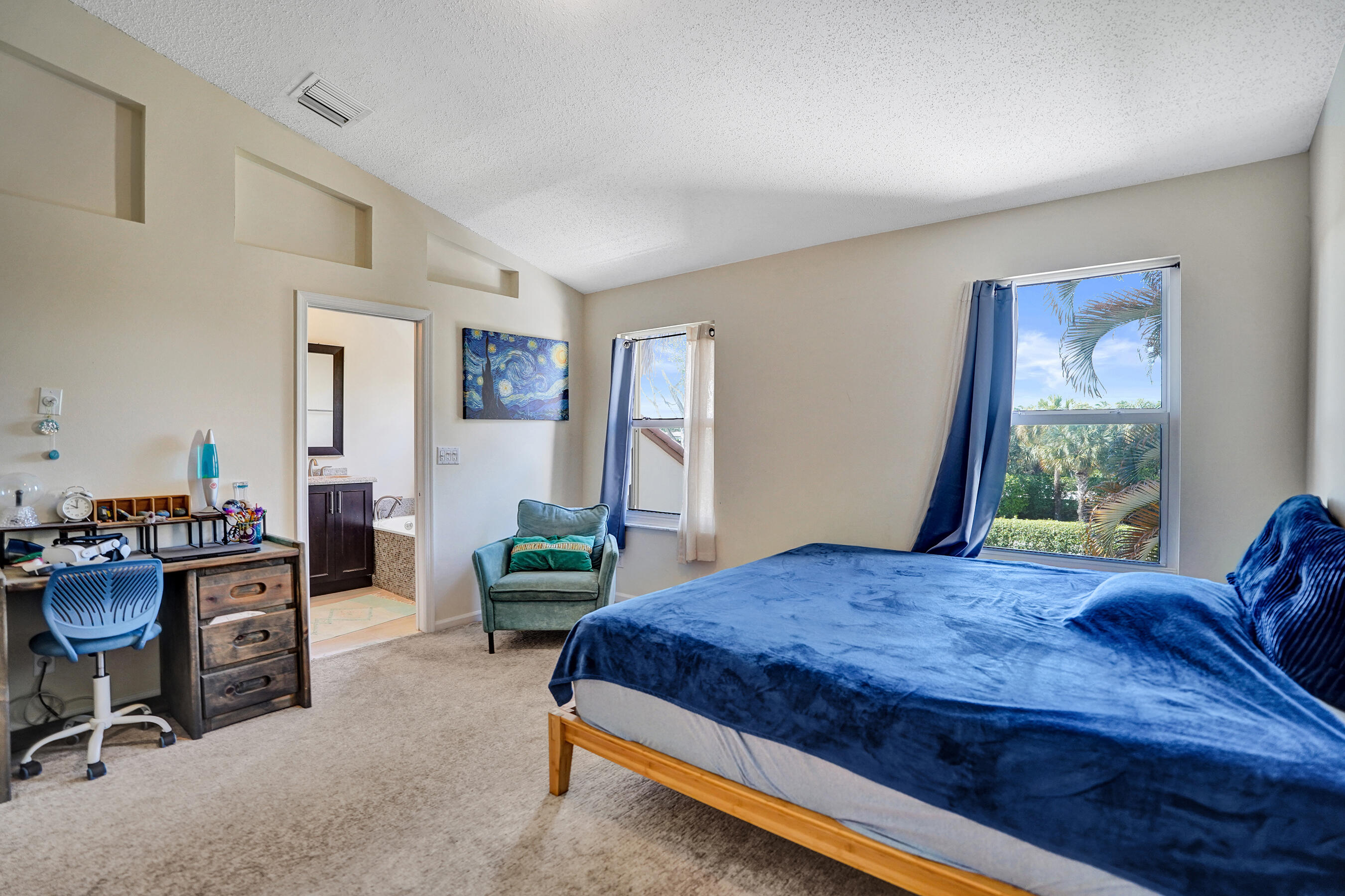 23449 Water Circle