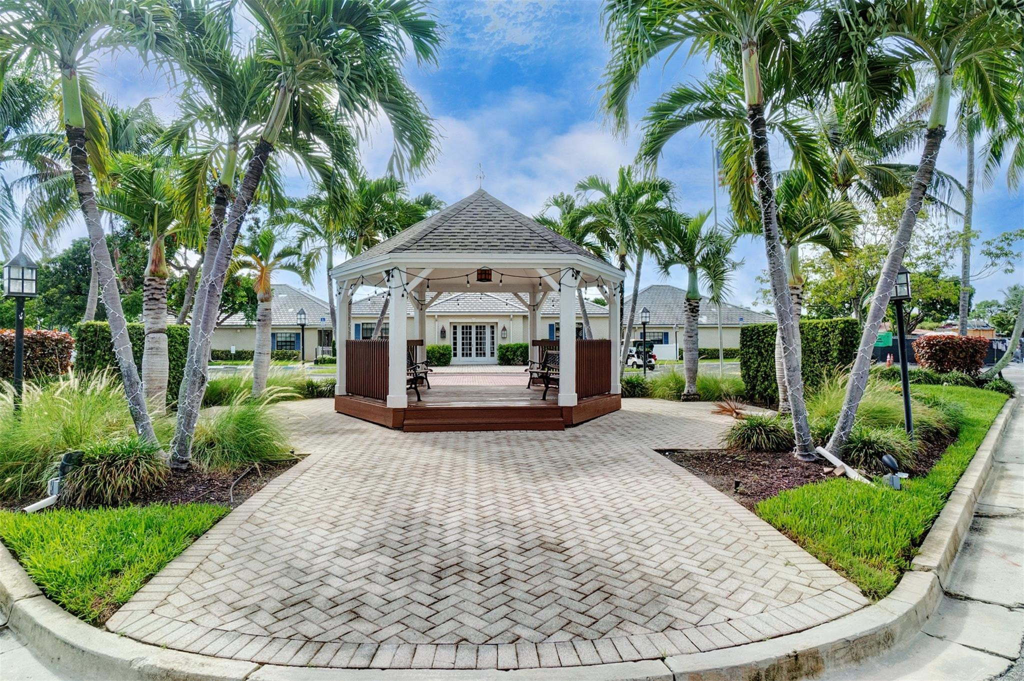140 Cypress Club Drive 414