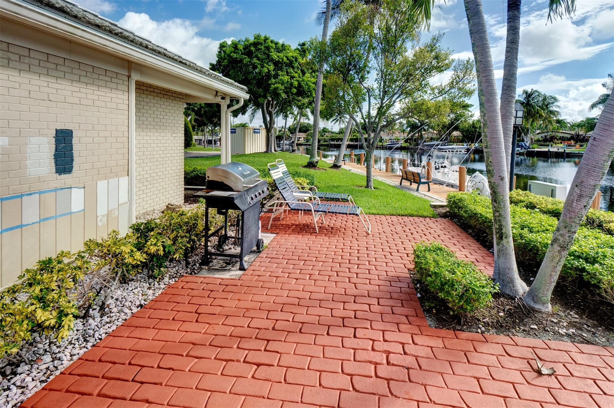 140 Cypress Club Drive 414