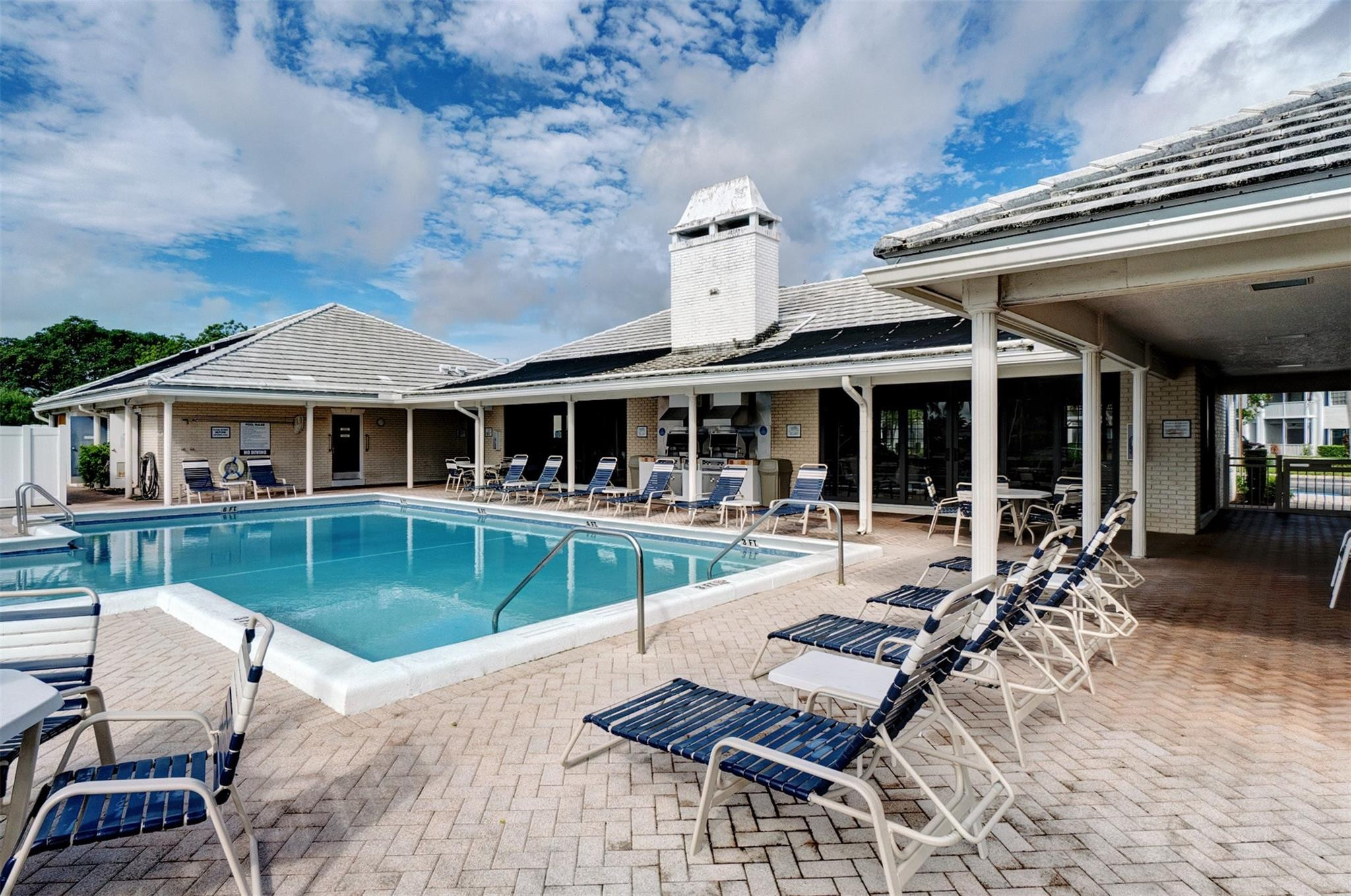 140 Cypress Club Drive 414