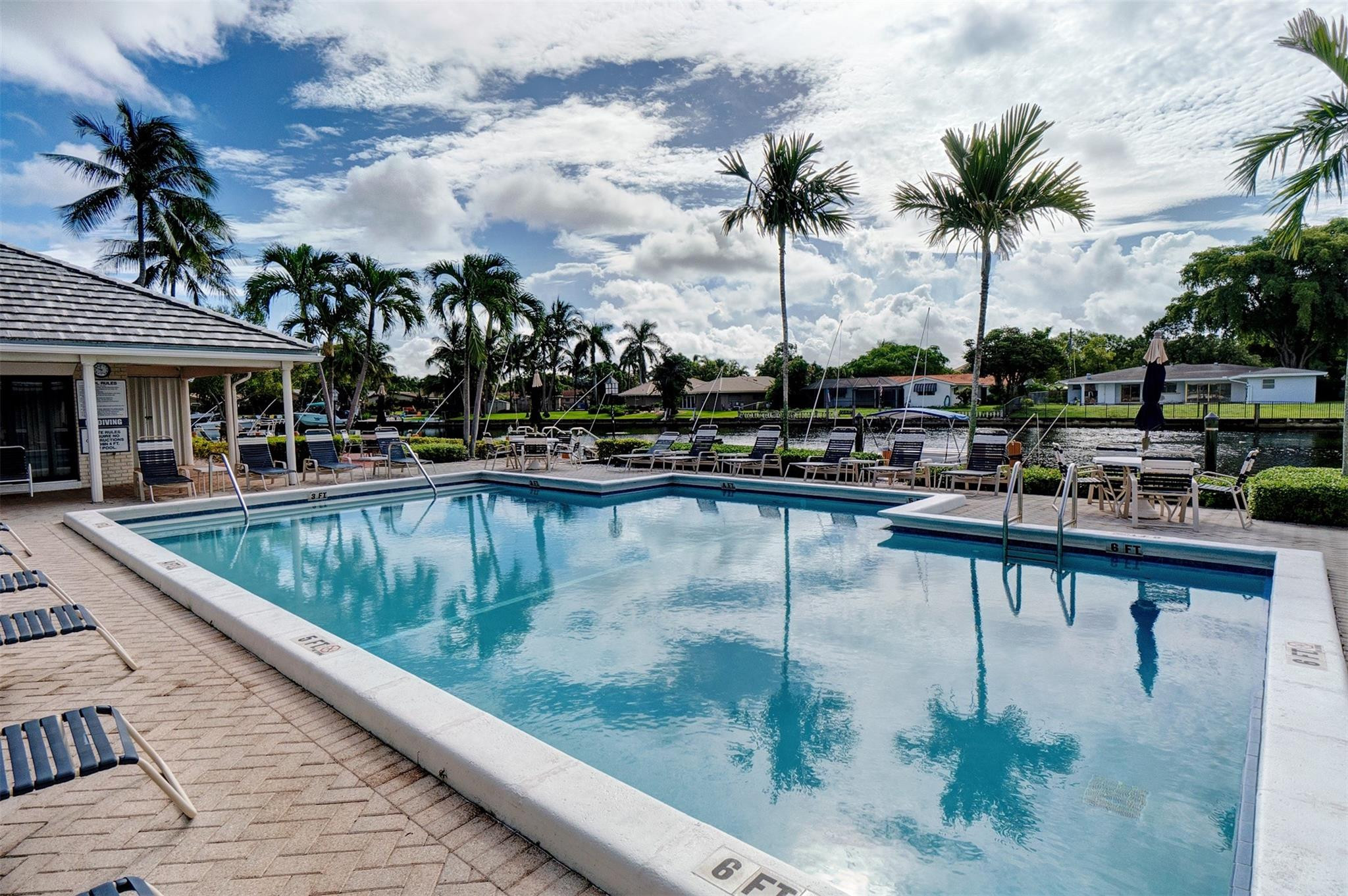 140 Cypress Club Drive 414
