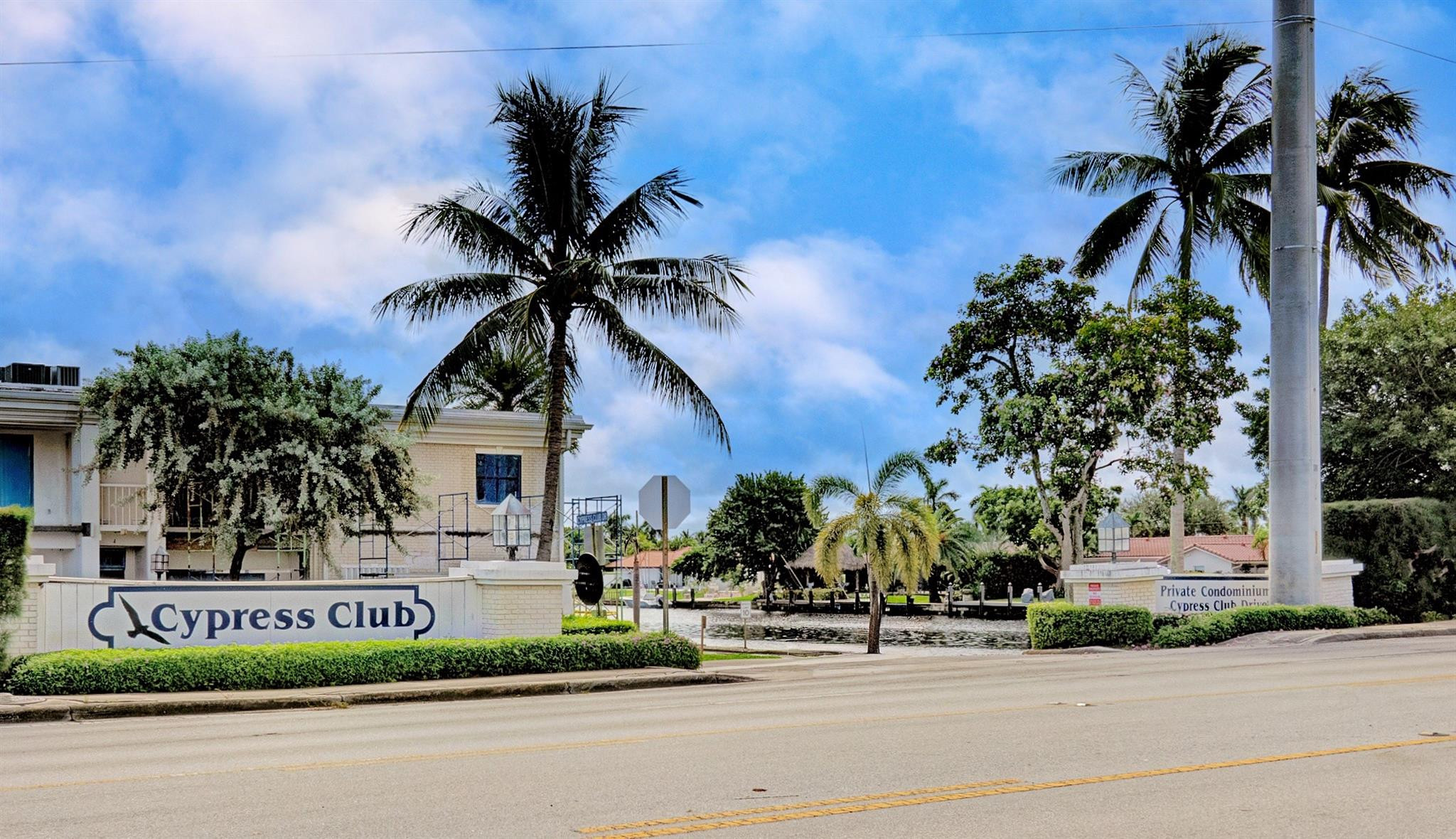 140 Cypress Club Drive 414