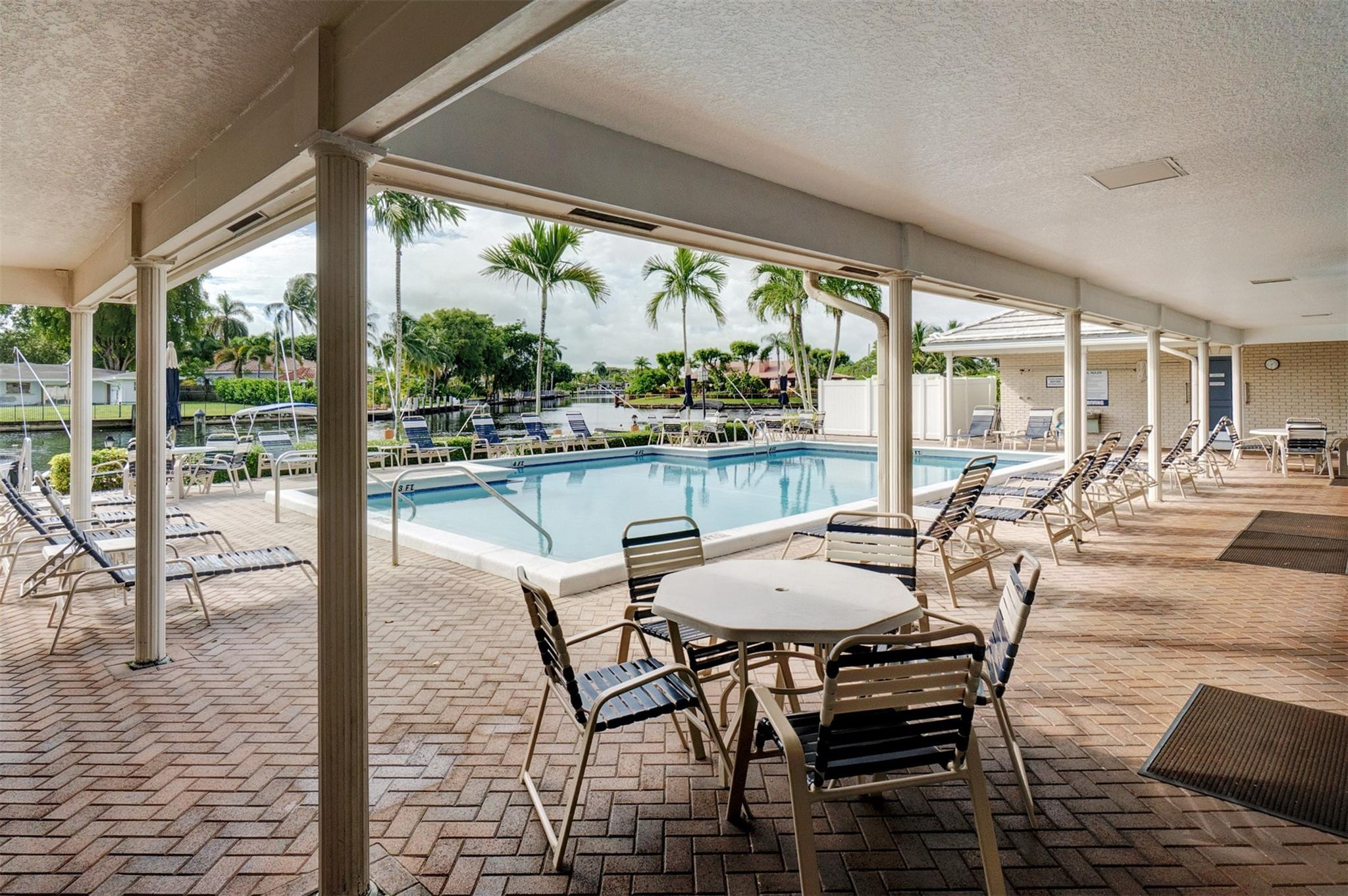 140 Cypress Club Drive 414