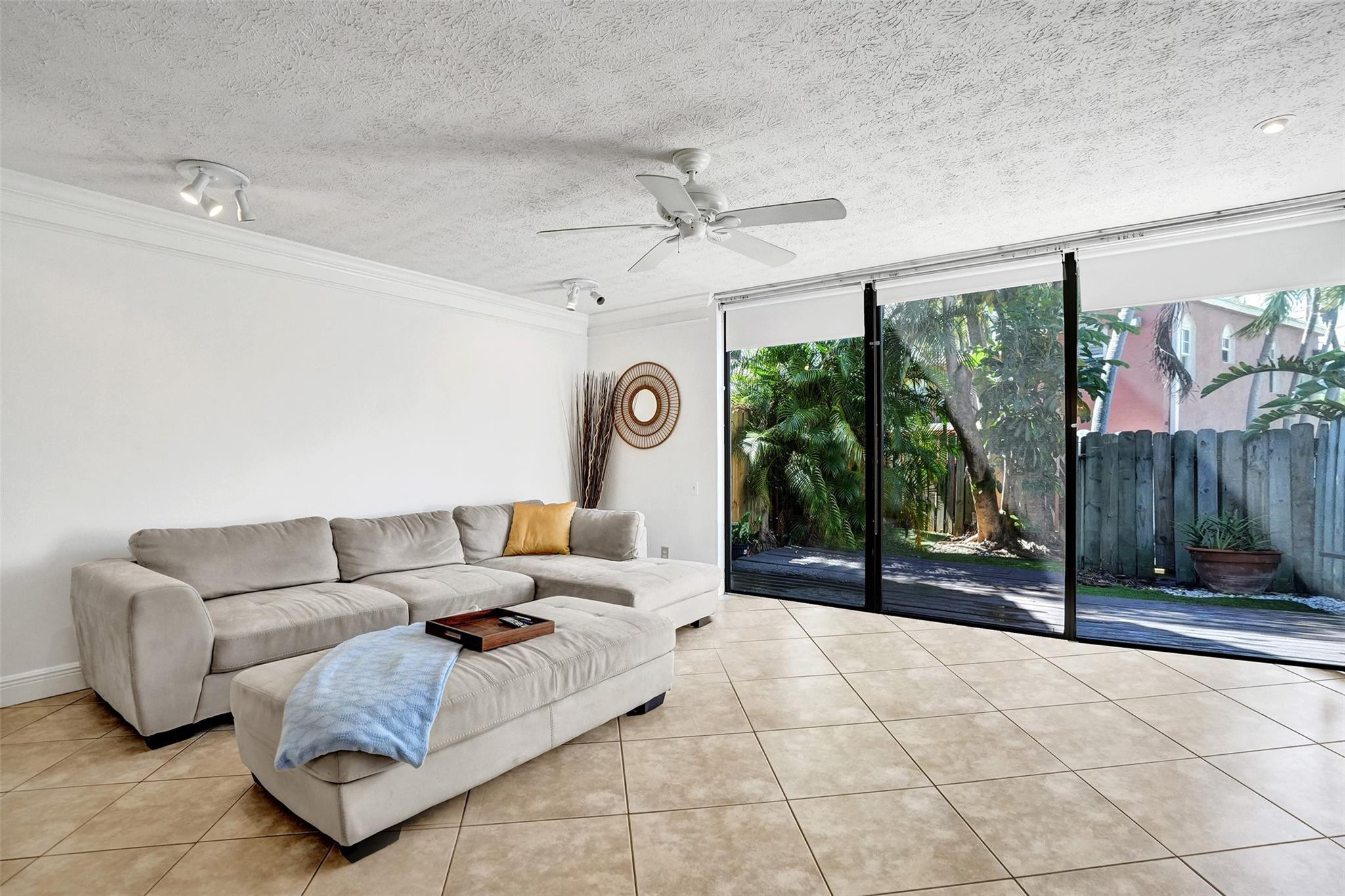 1415 Miami Road C