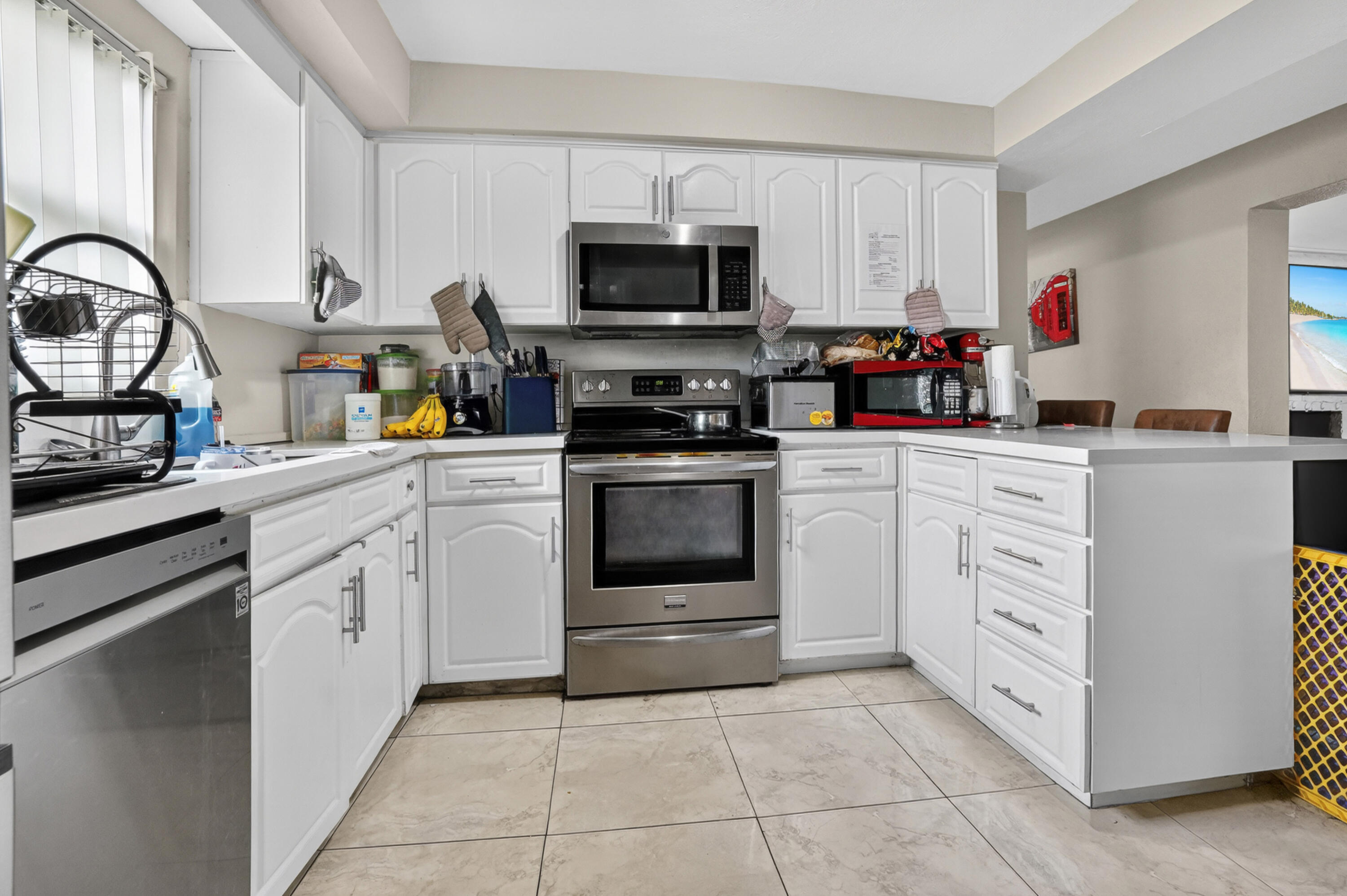 5801 NW 14th Court