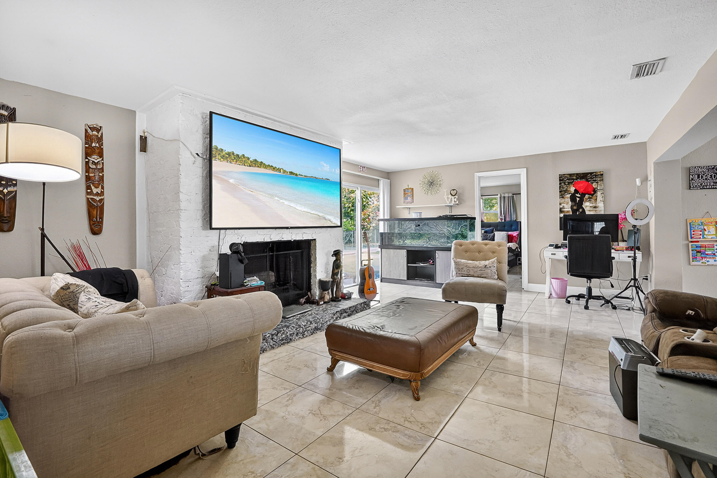 5801 NW 14th Court